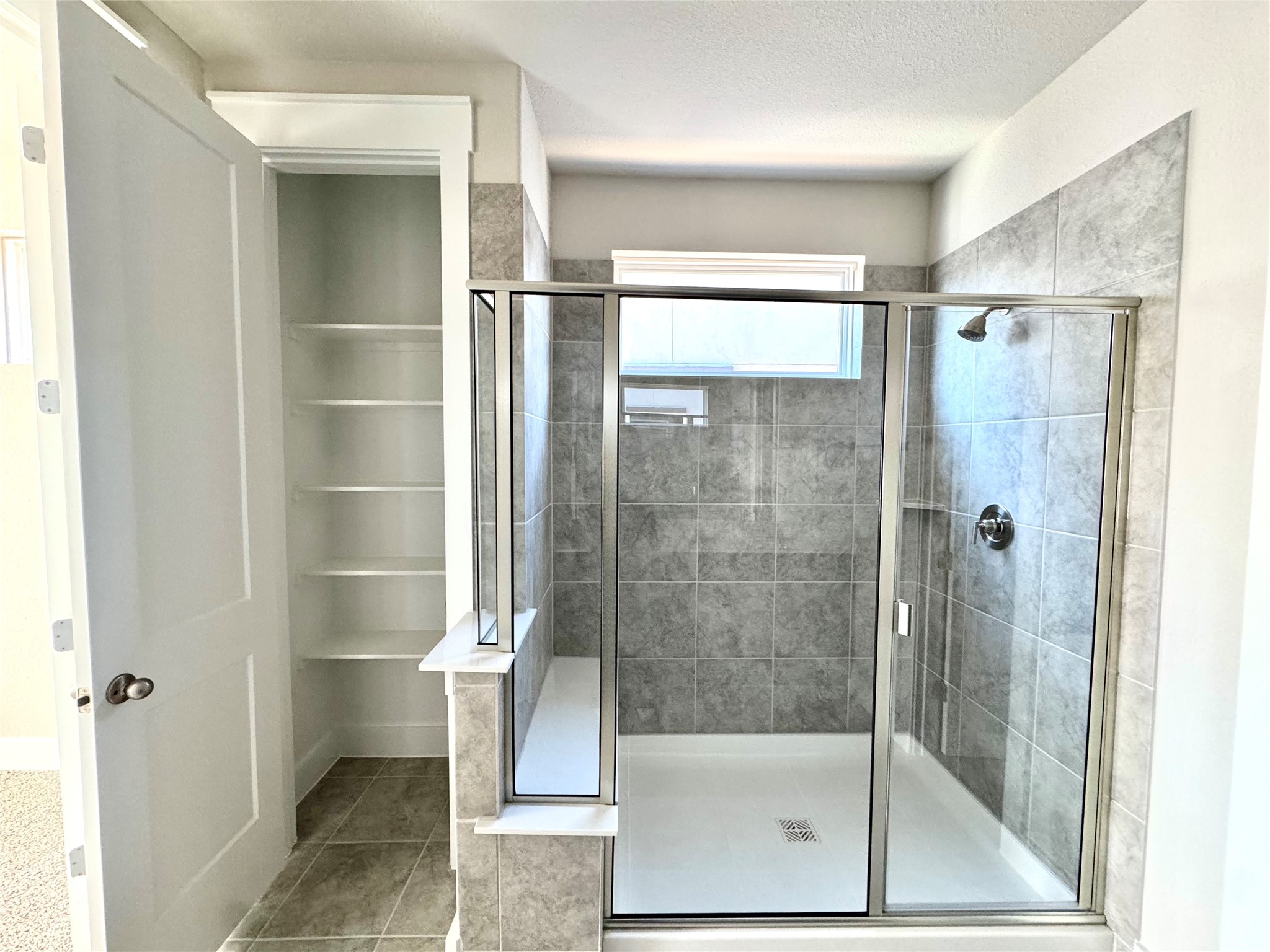 809 Meadowcrest Drive