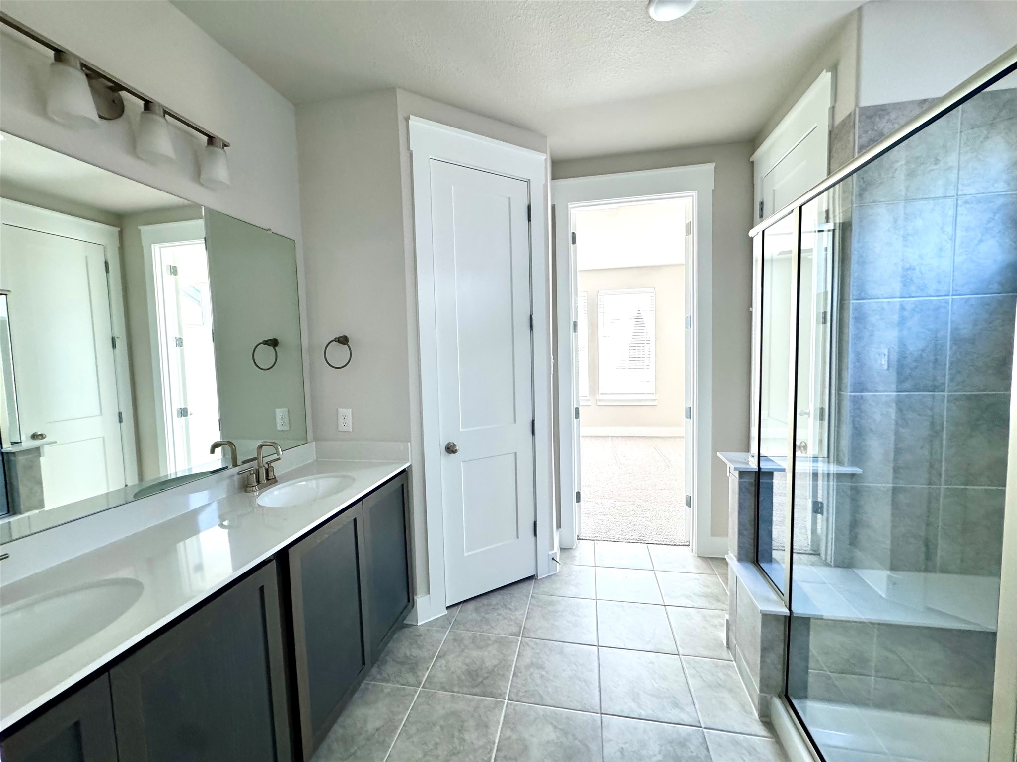 809 Meadowcrest Drive