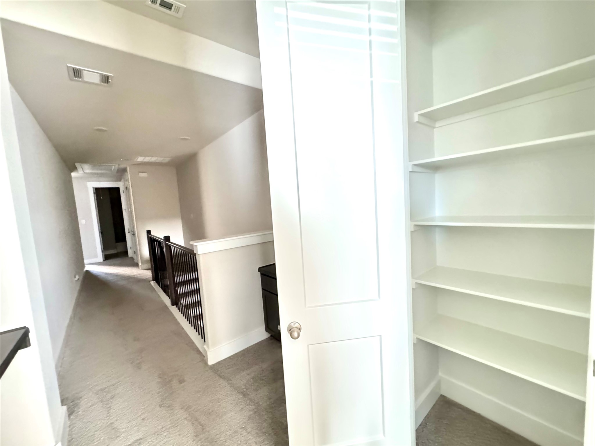809 Meadowcrest Drive