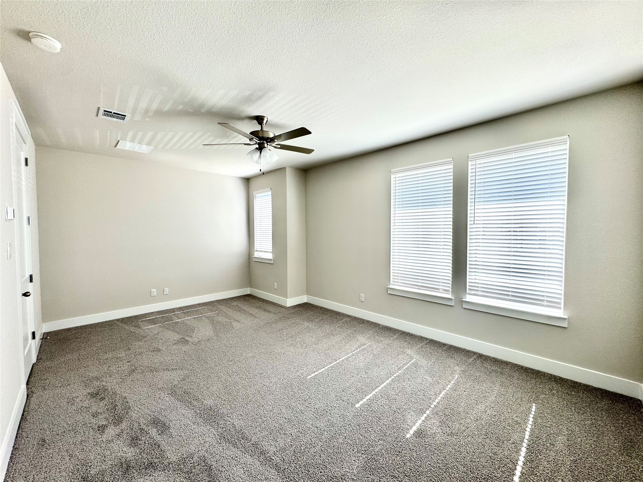 809 Meadowcrest Drive