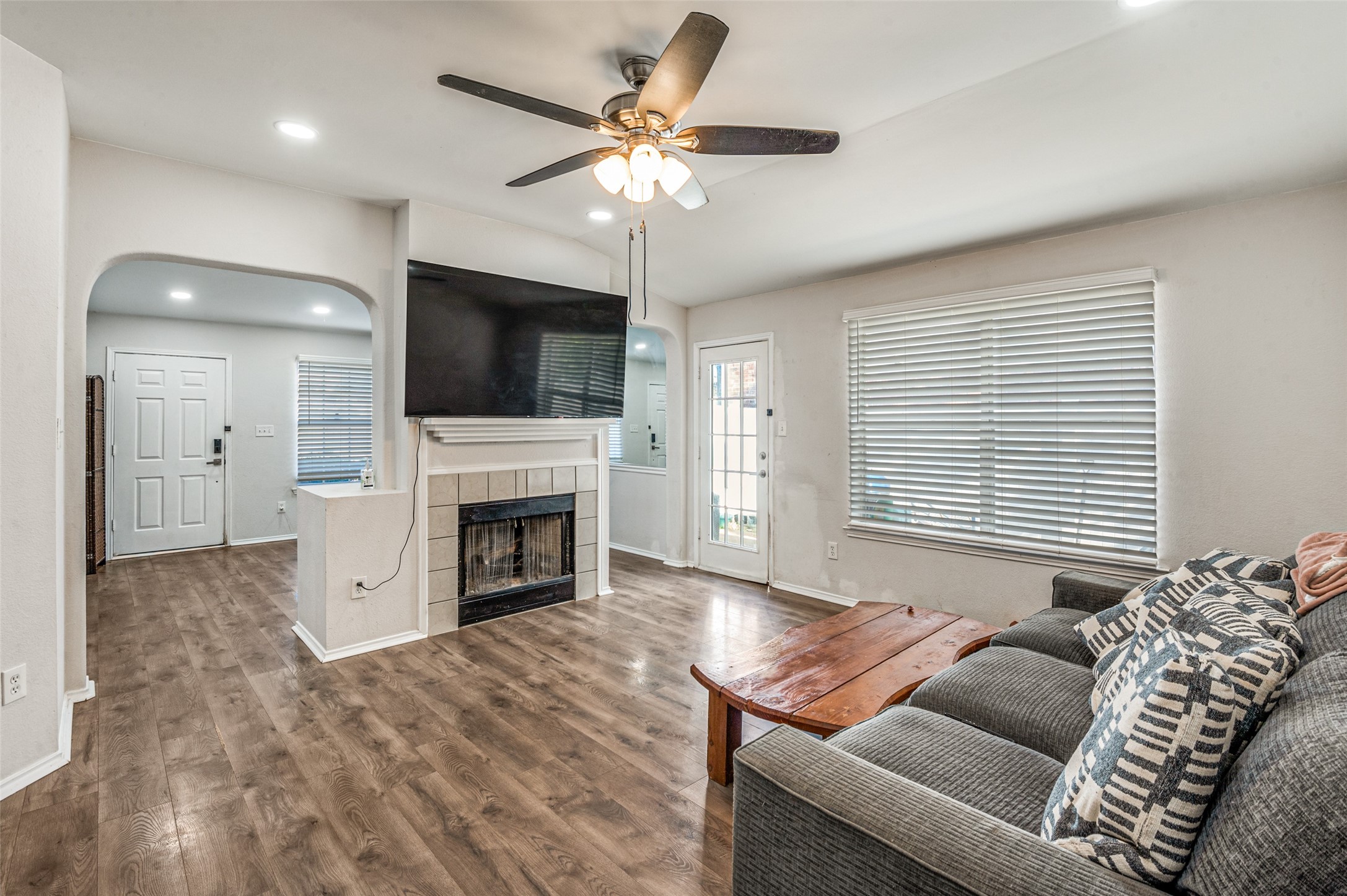 4372 Onyx Drive