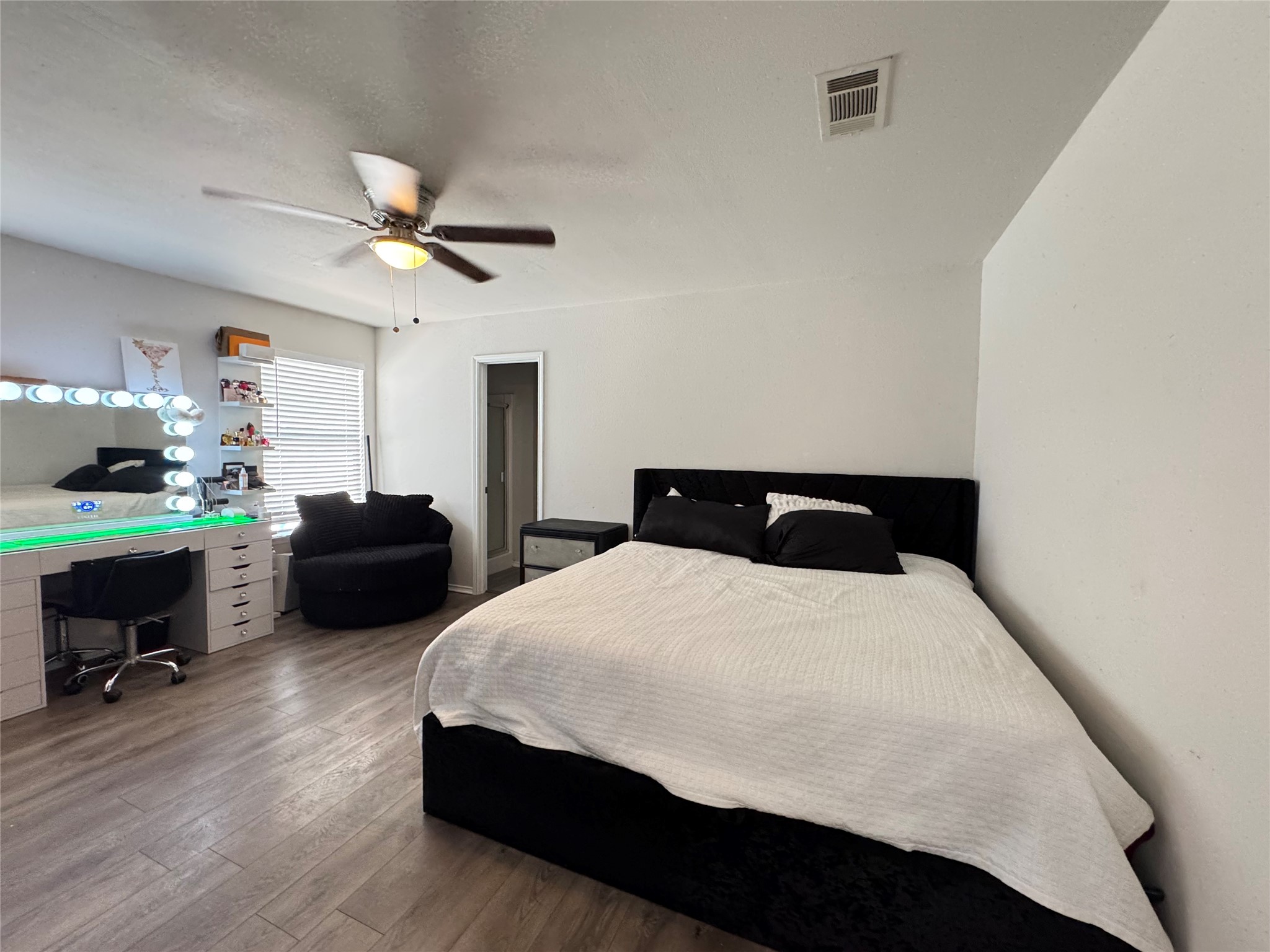 4372 Onyx Drive