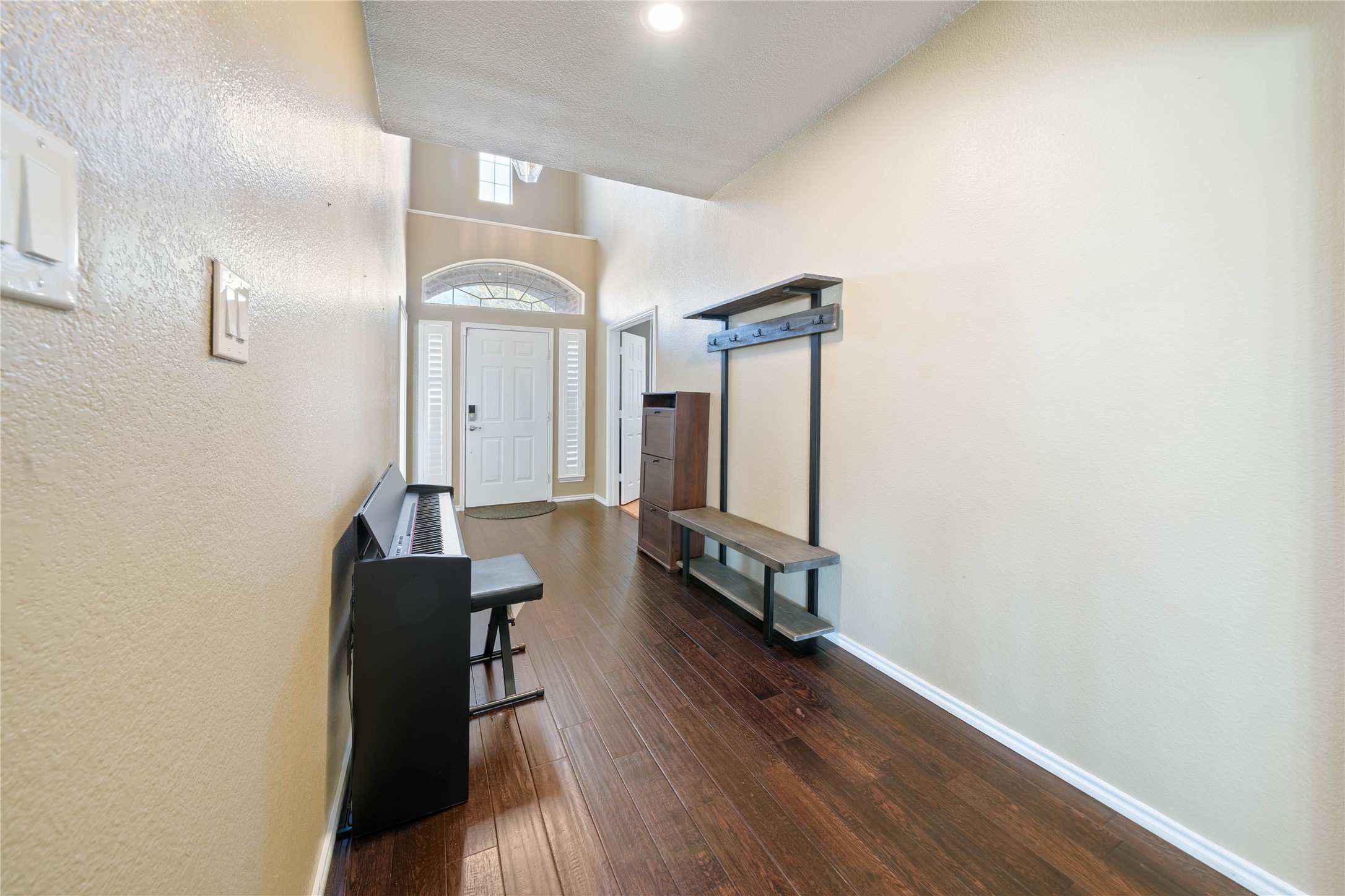 9333 Fairmont Drive