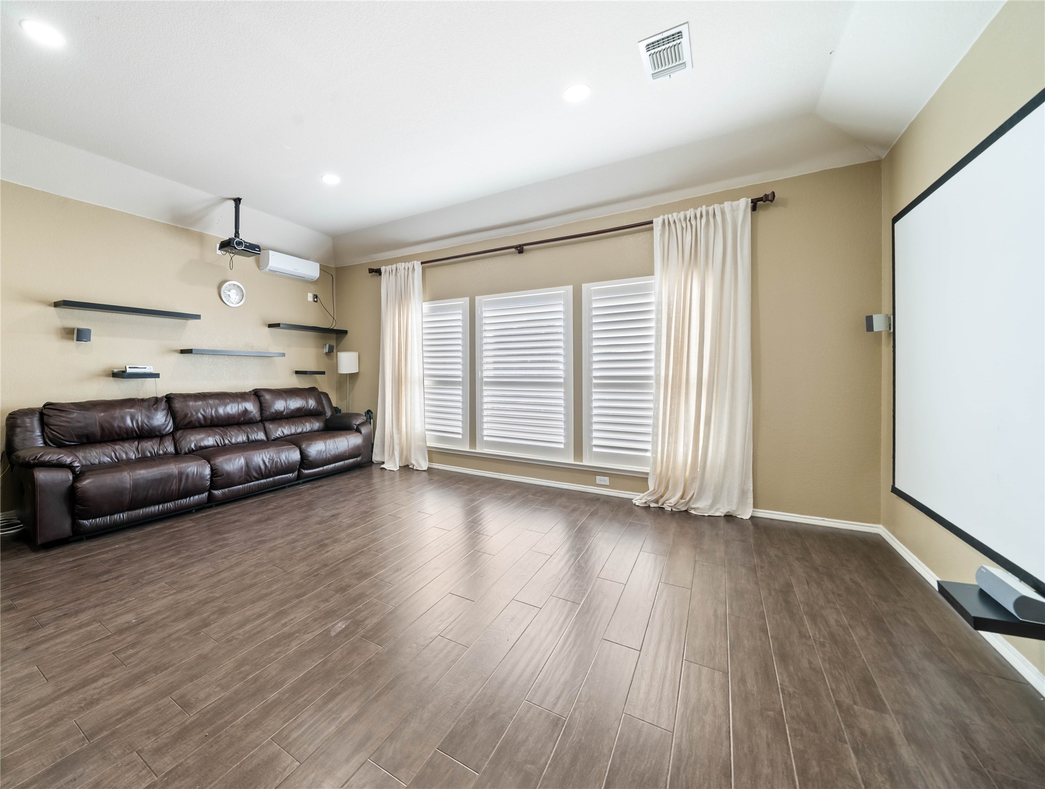 9333 Fairmont Drive