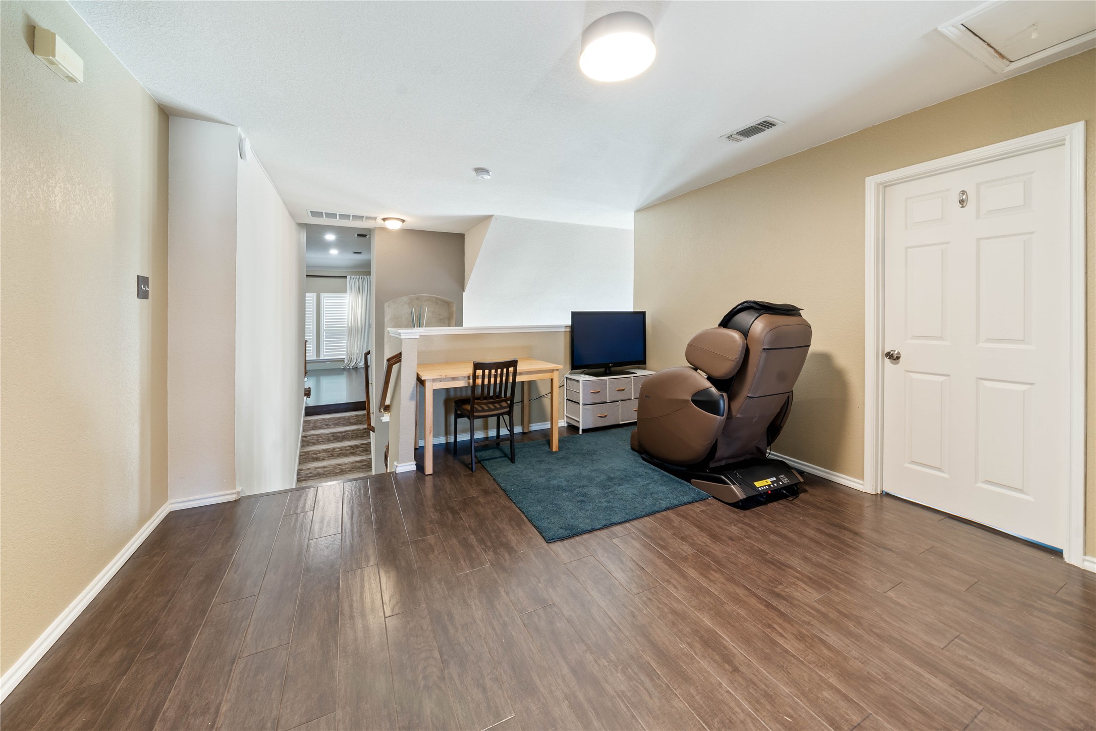 9333 Fairmont Drive