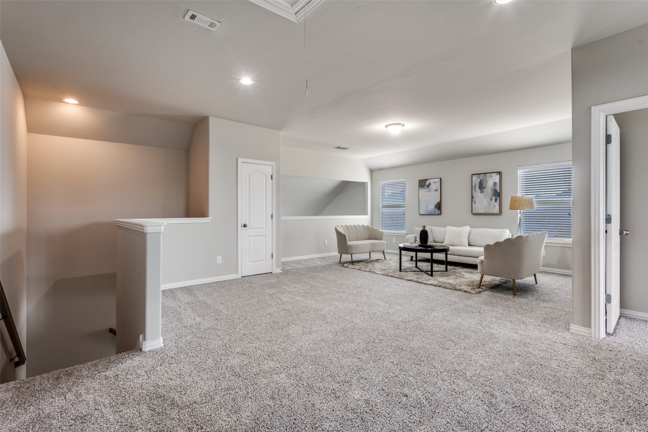 5609 Fremont