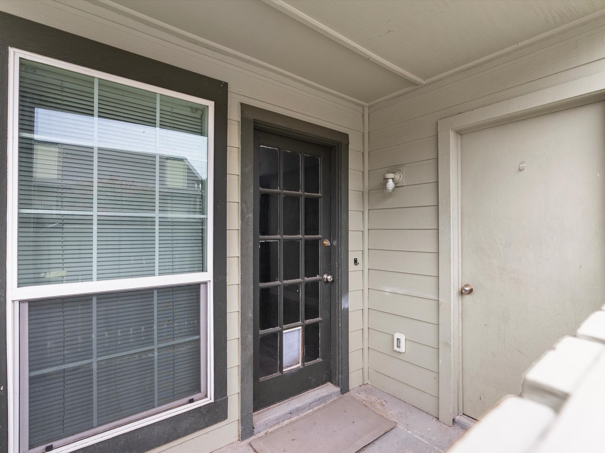5981 Arapaho Road 304