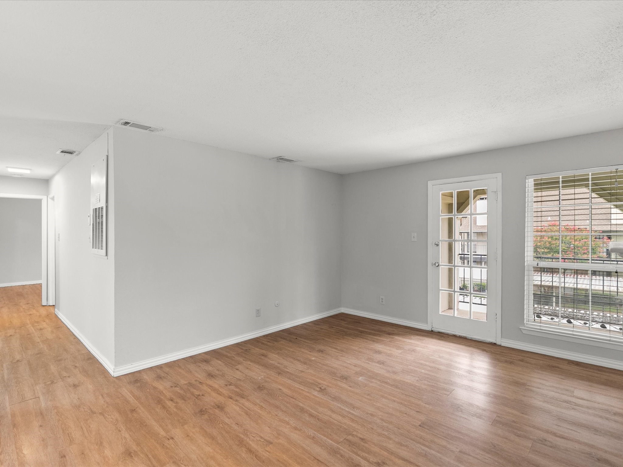 5981 Arapaho Road 304