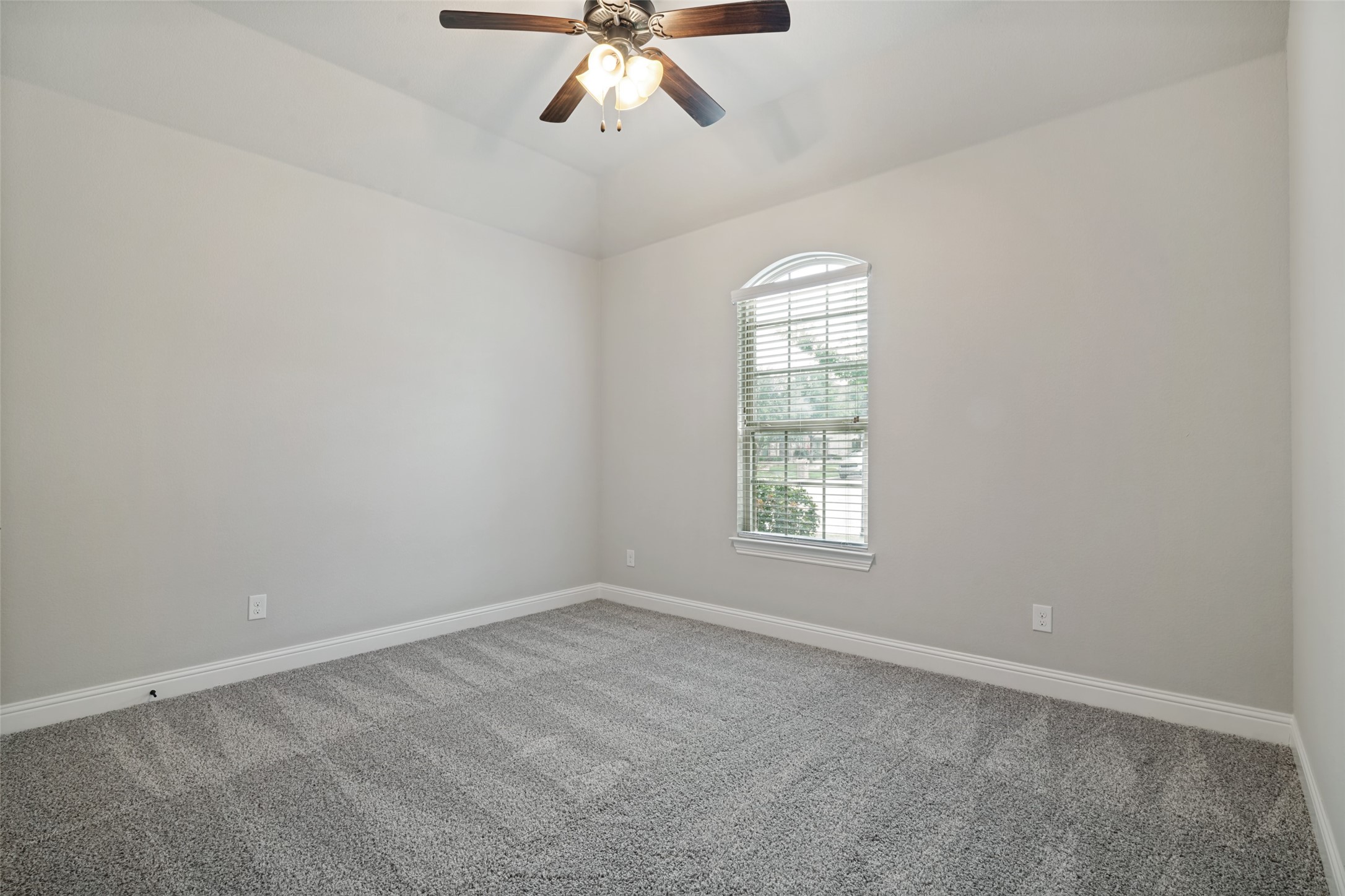 1815 Drake Drive