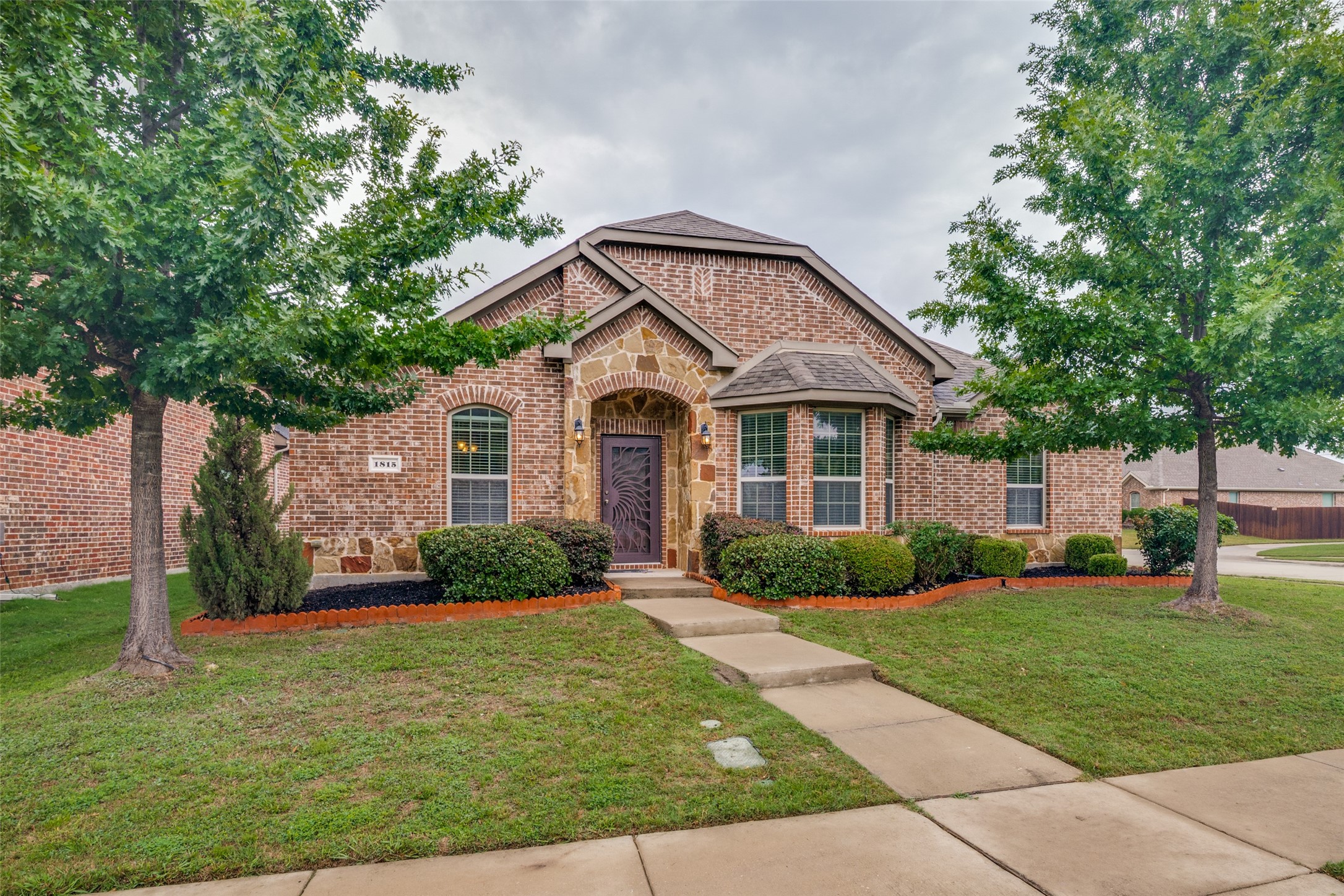 1815 Drake Drive