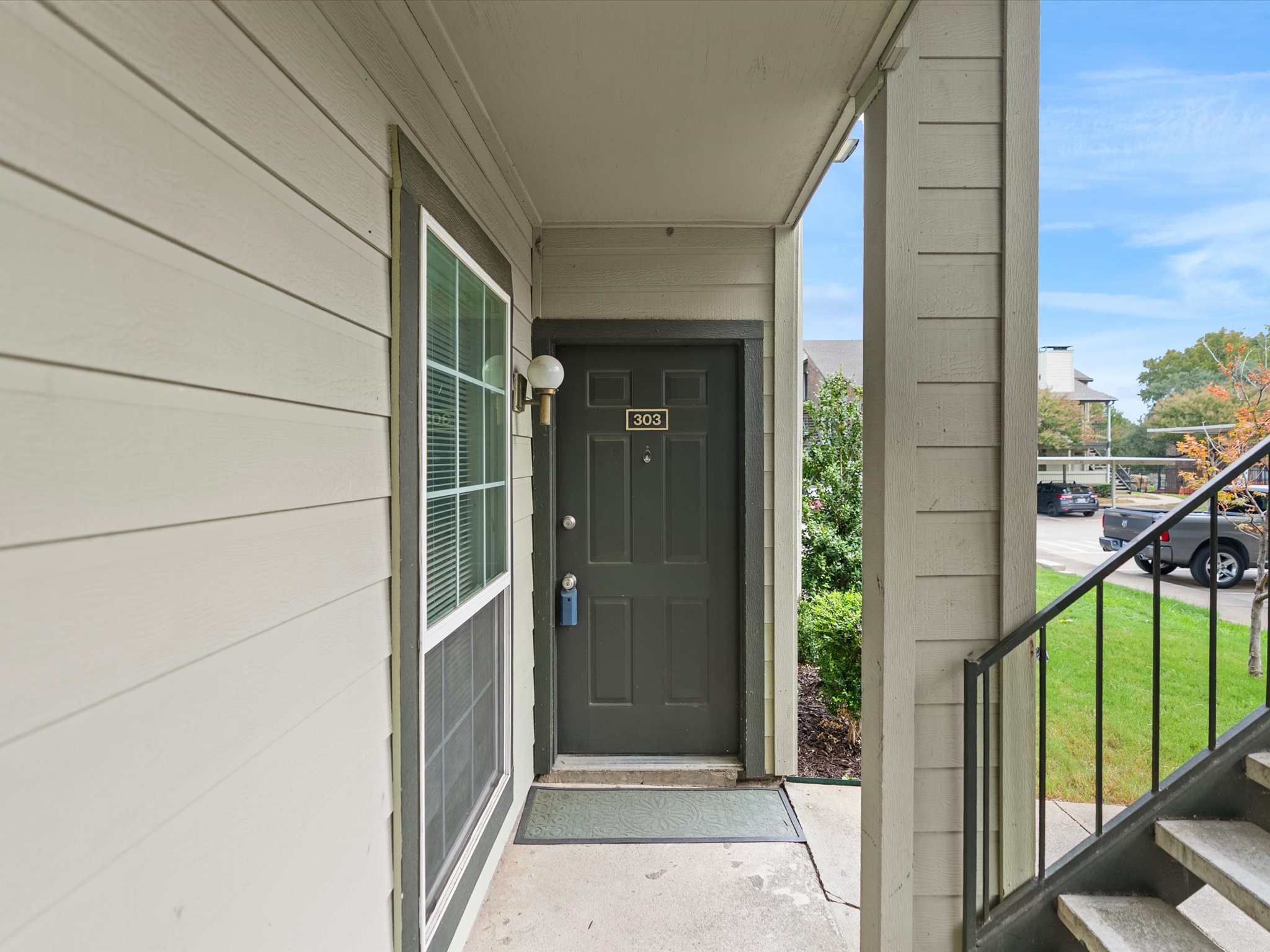 5981 Arapaho Road 303