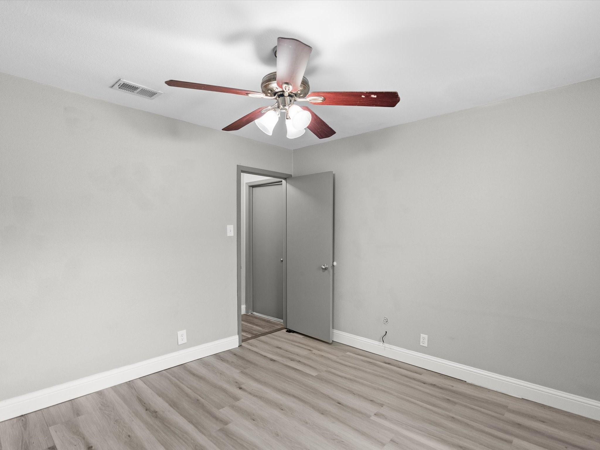 5981 Arapaho Road 303
