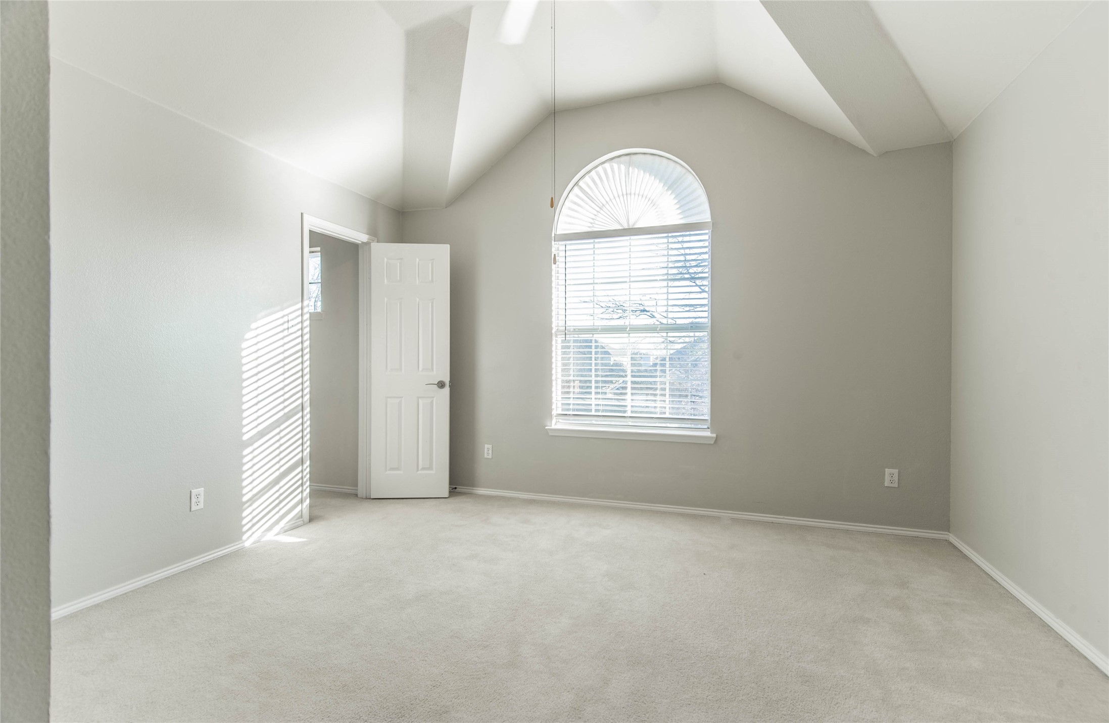 1521 Hidden Cove Court
