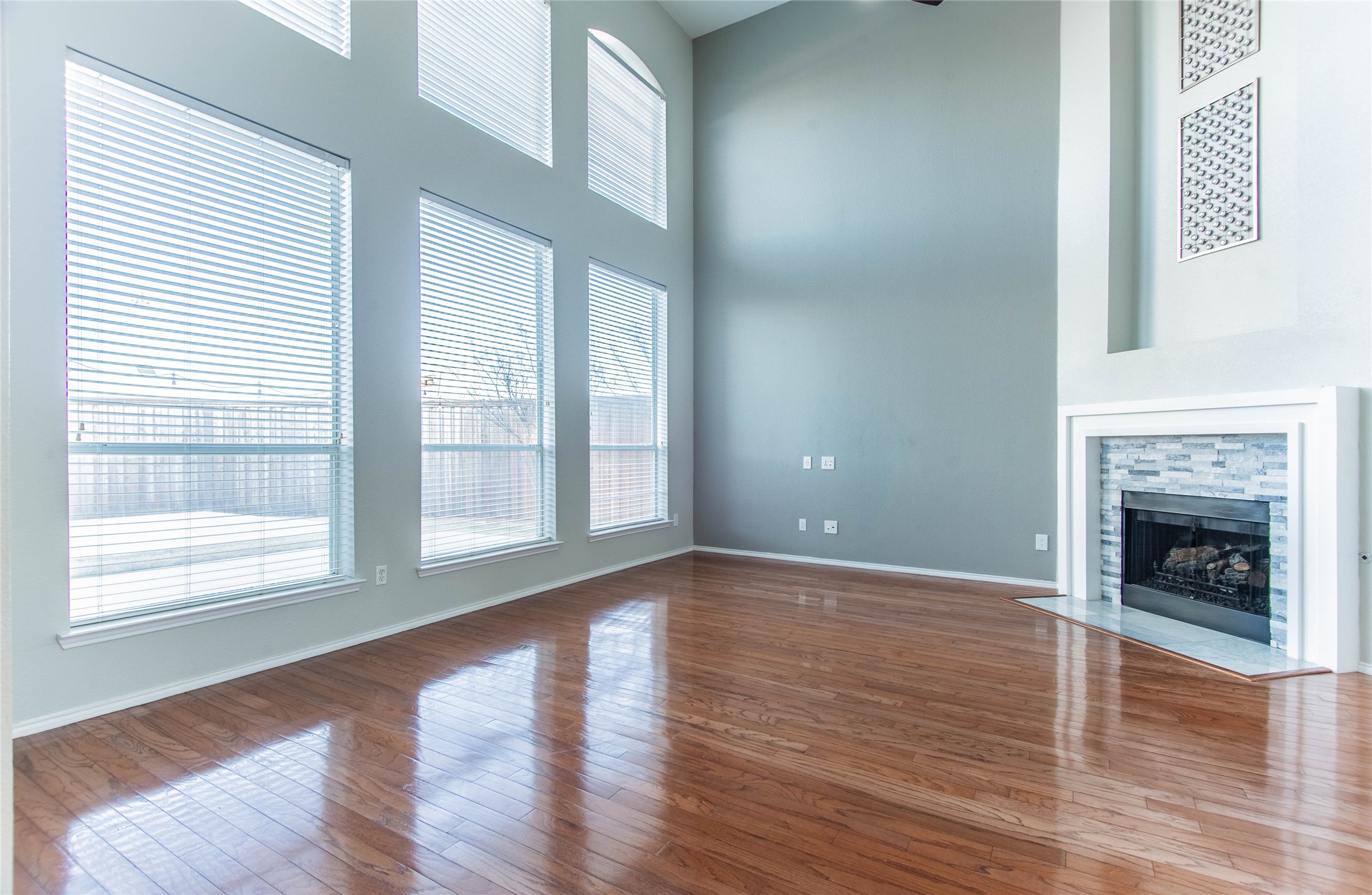 1521 Hidden Cove Court