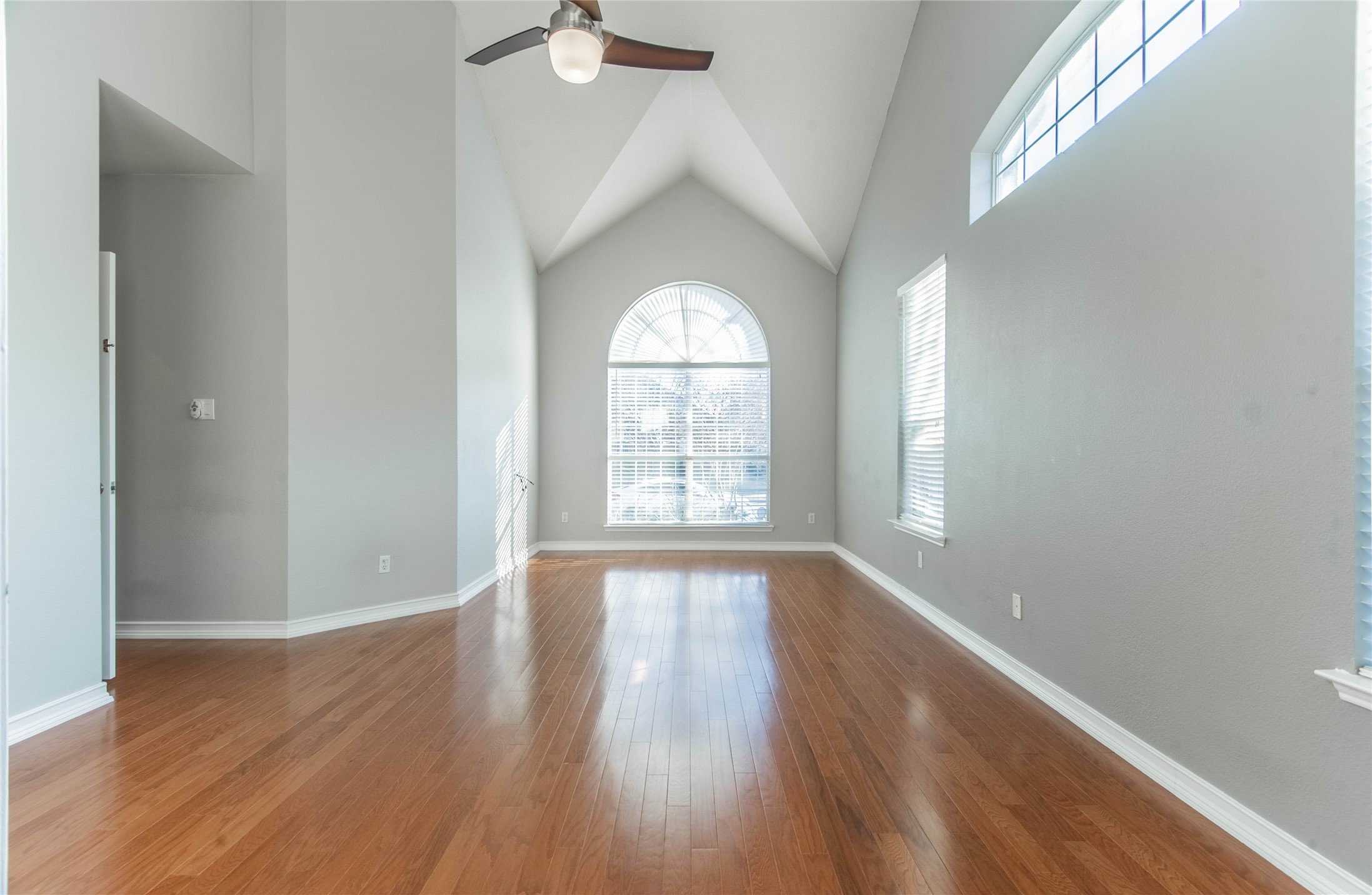 1521 Hidden Cove Court