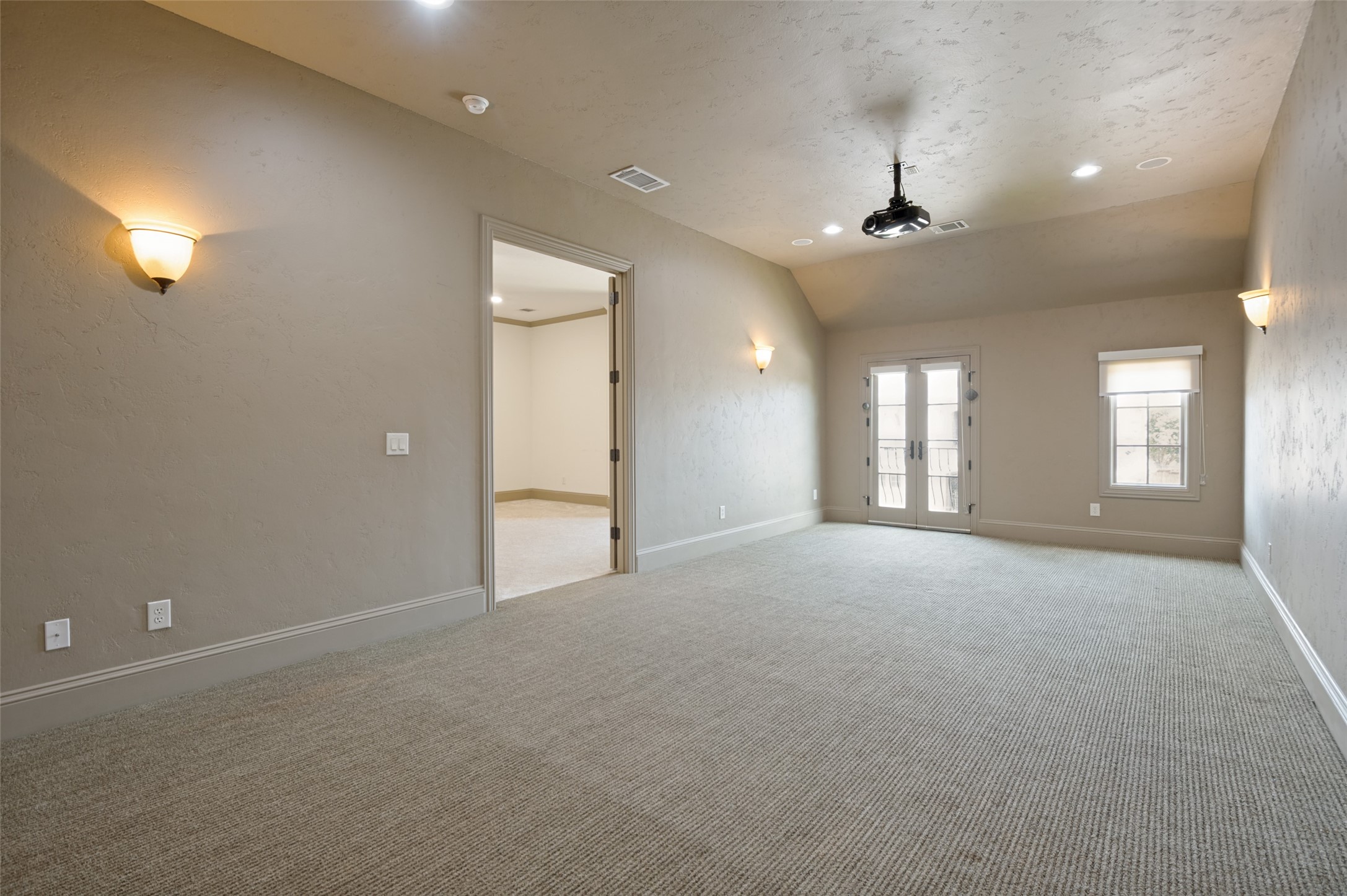 5764 Quebec Lane