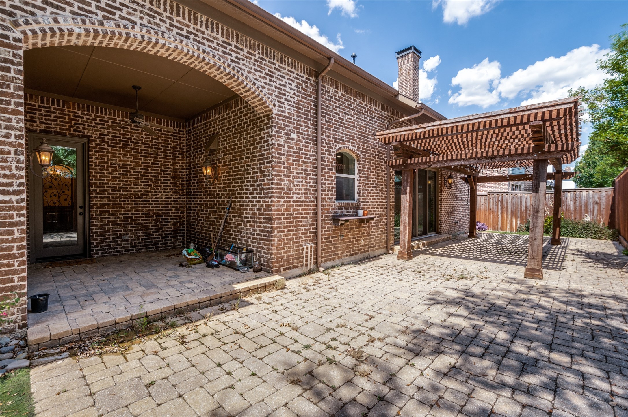 5764 Quebec Lane
