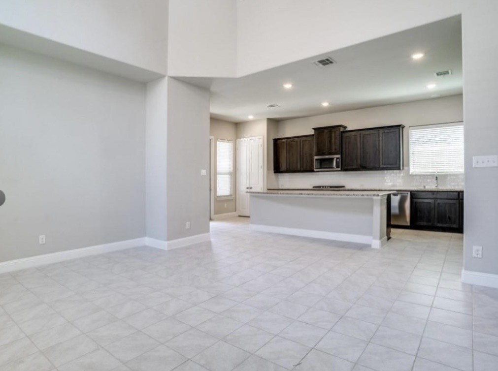 5405 Tuscarora Trail