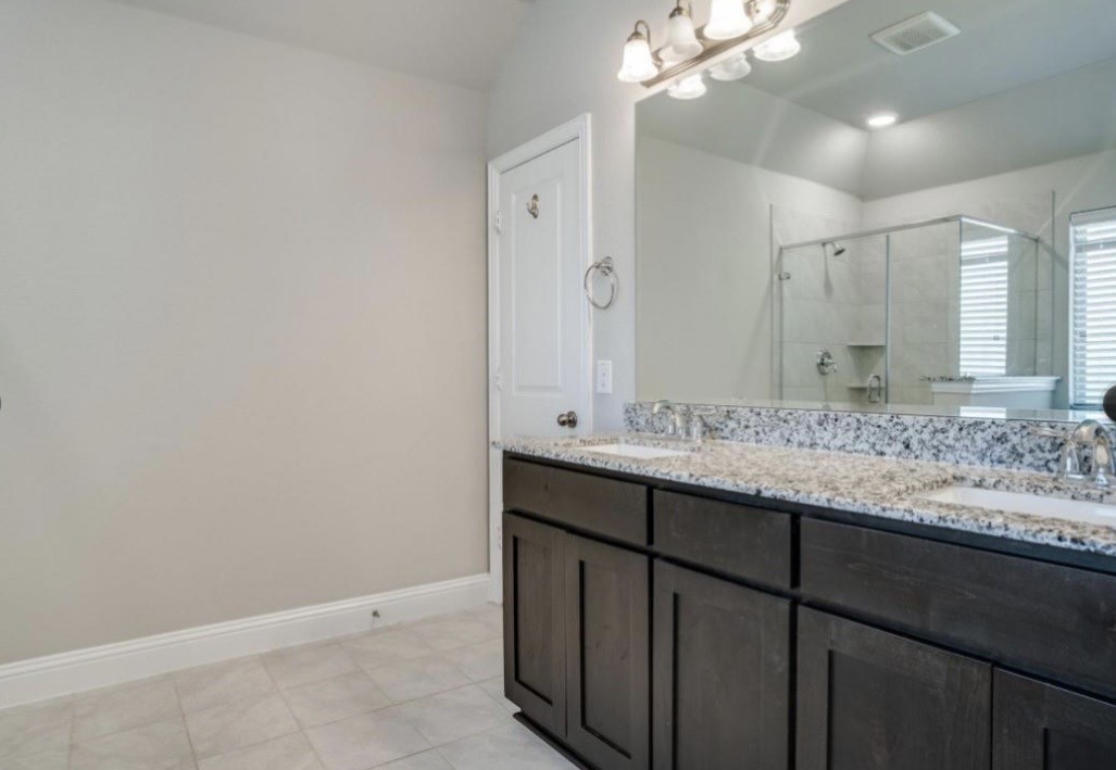 5405 Tuscarora Trail