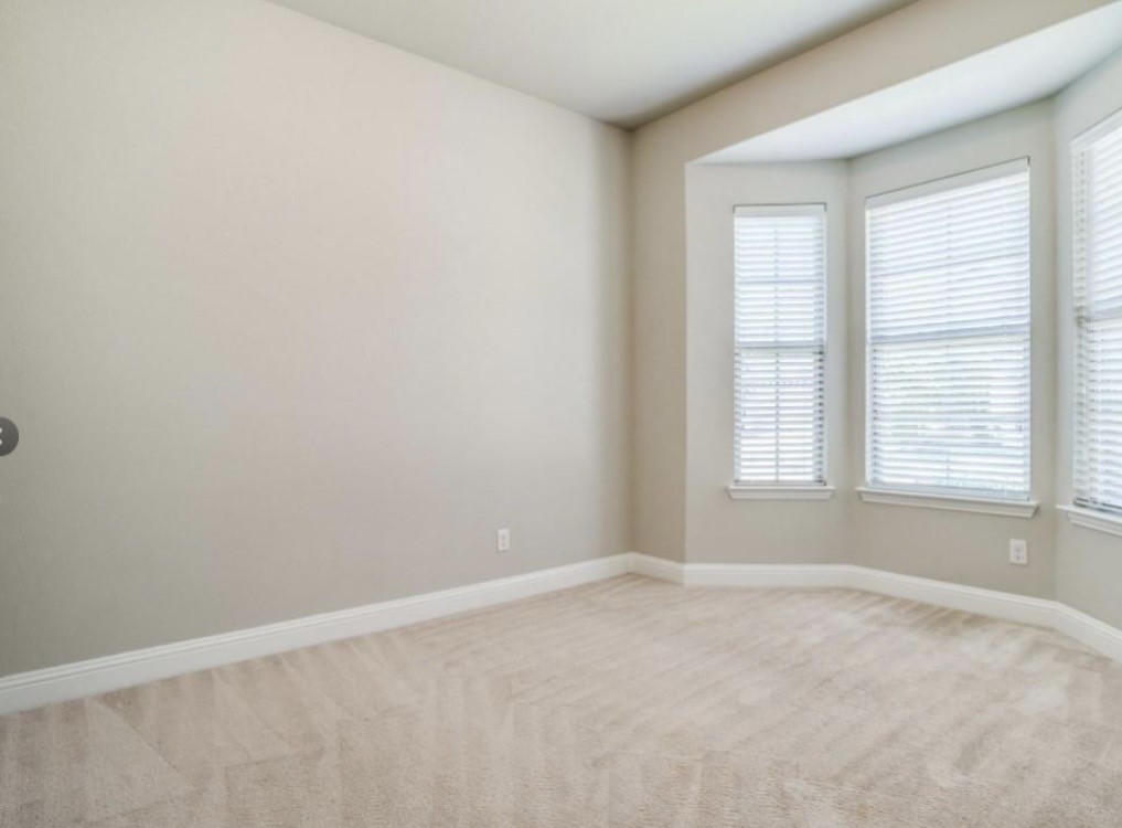 5405 Tuscarora Trail