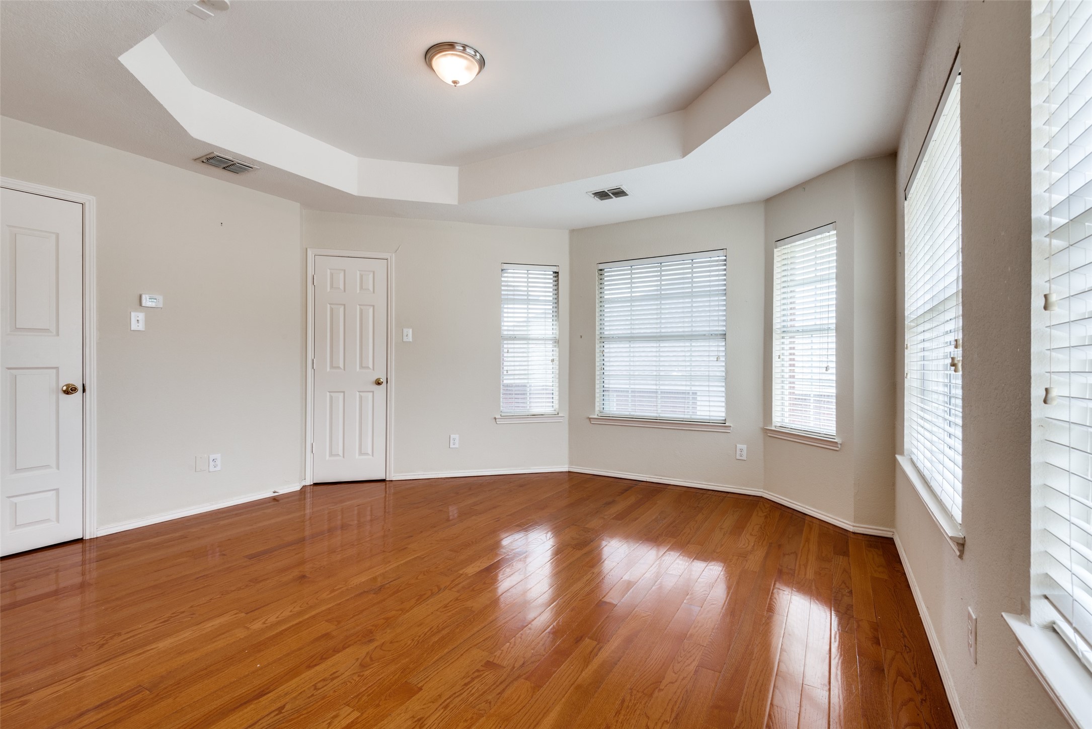 2904 Woods Drive