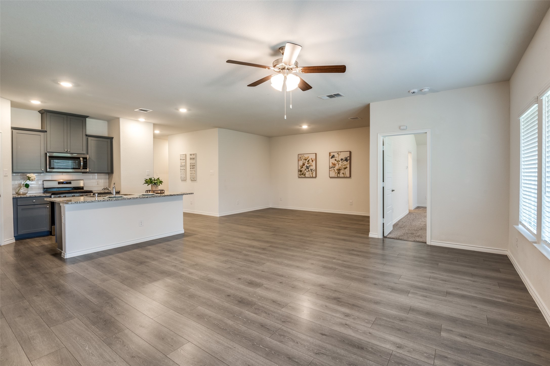 6409 Windsor Lane