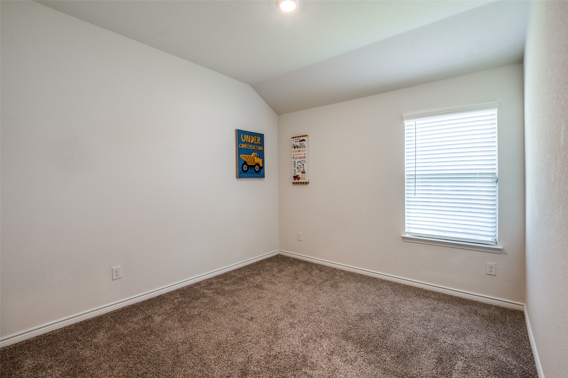 6409 Windsor Lane