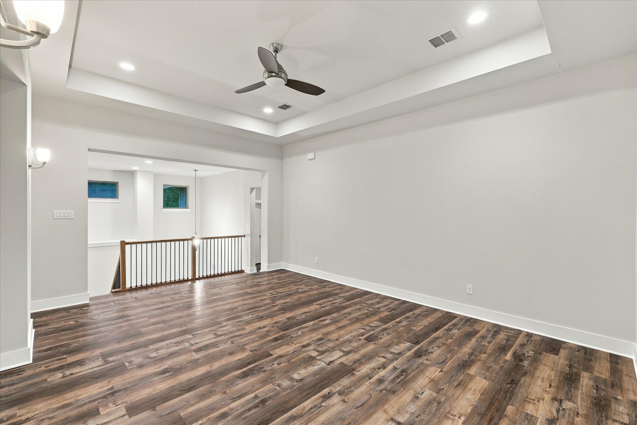 6251 Lakeshore Drive