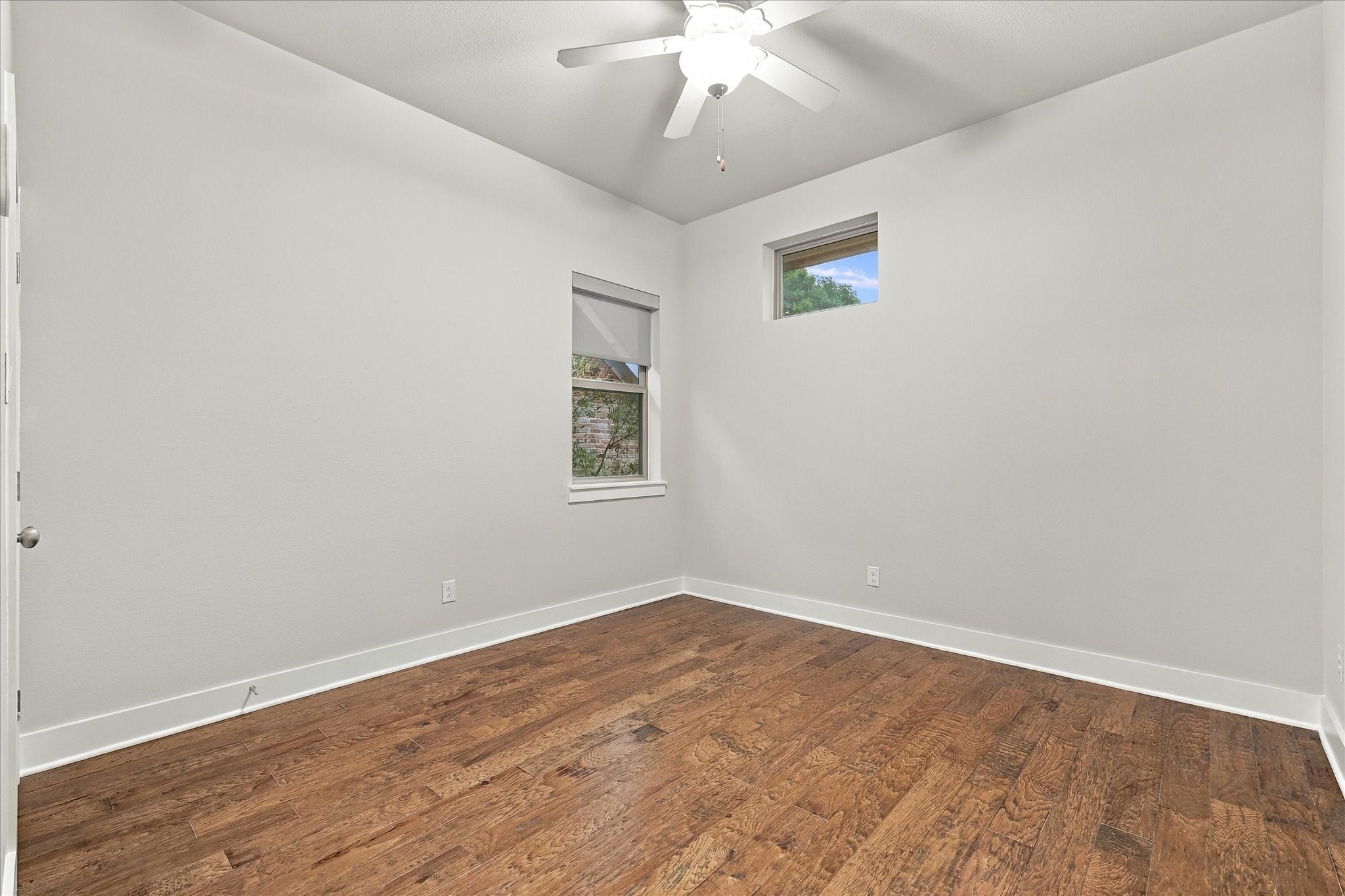 6251 Lakeshore Drive
