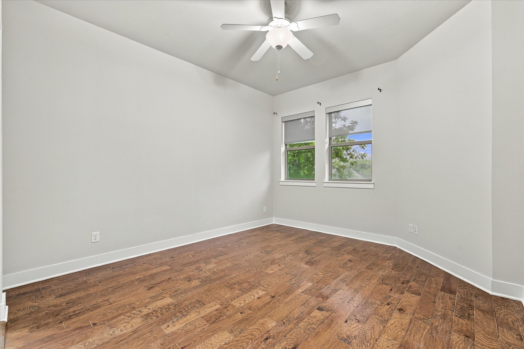 6251 Lakeshore Drive