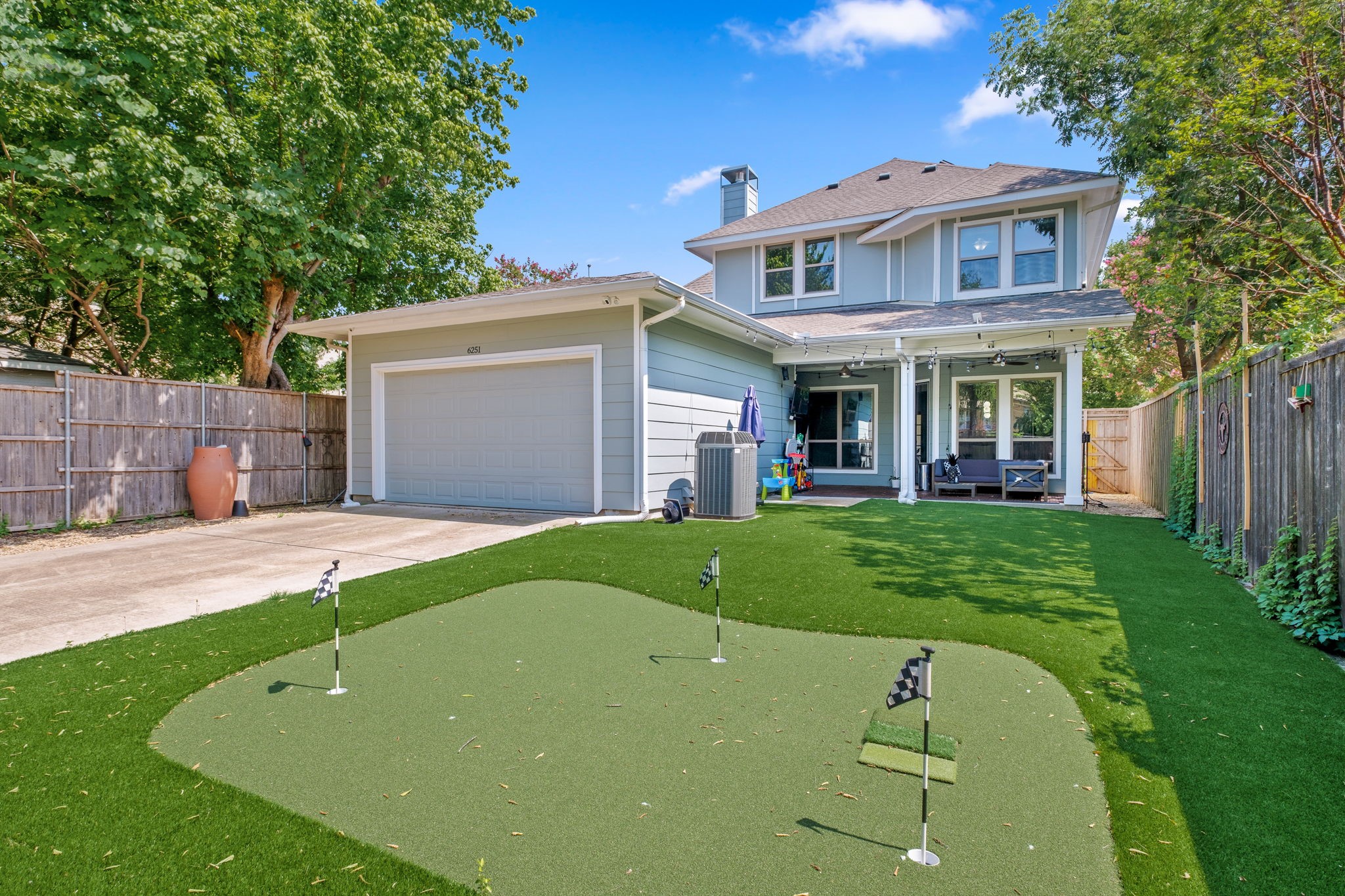 6251 Lakeshore Drive