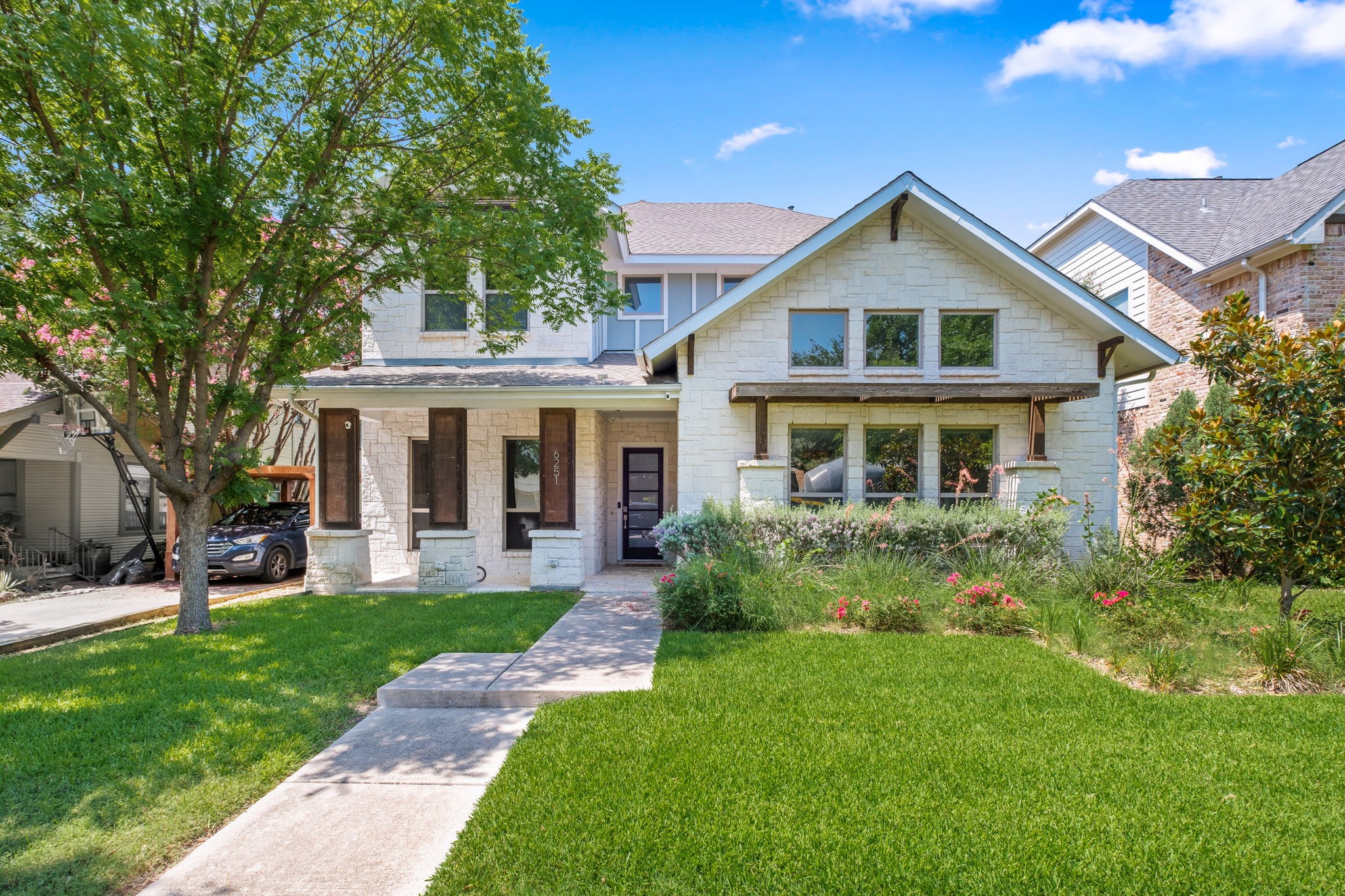 6251 Lakeshore Drive