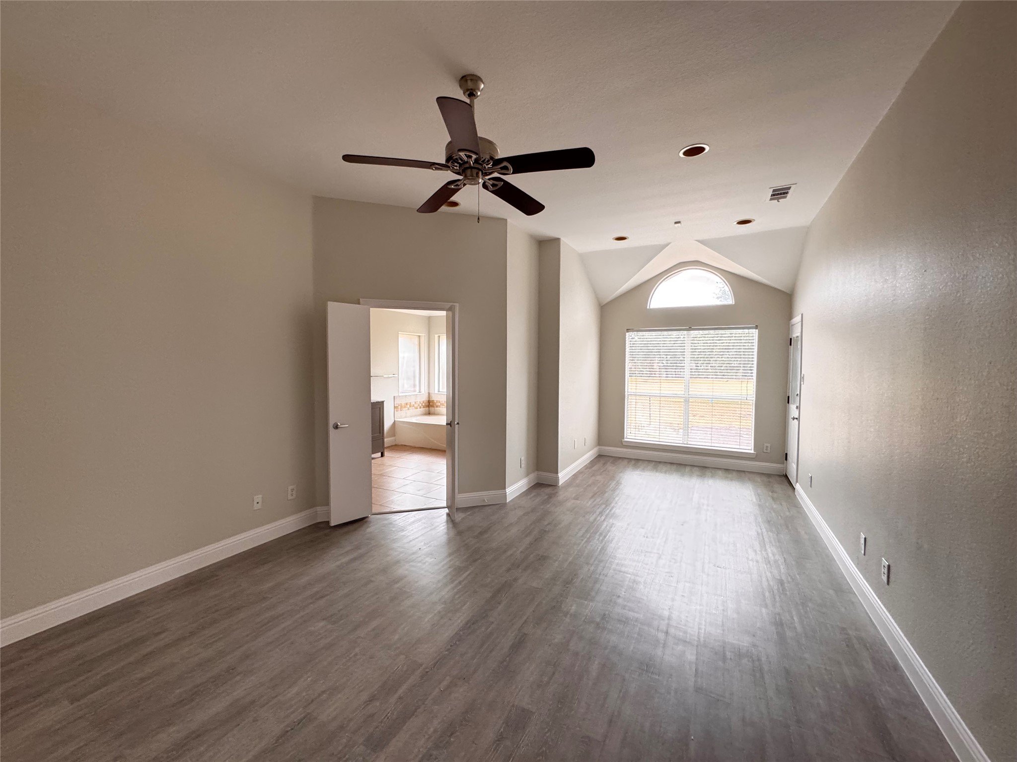 11313 Sunrise Lane