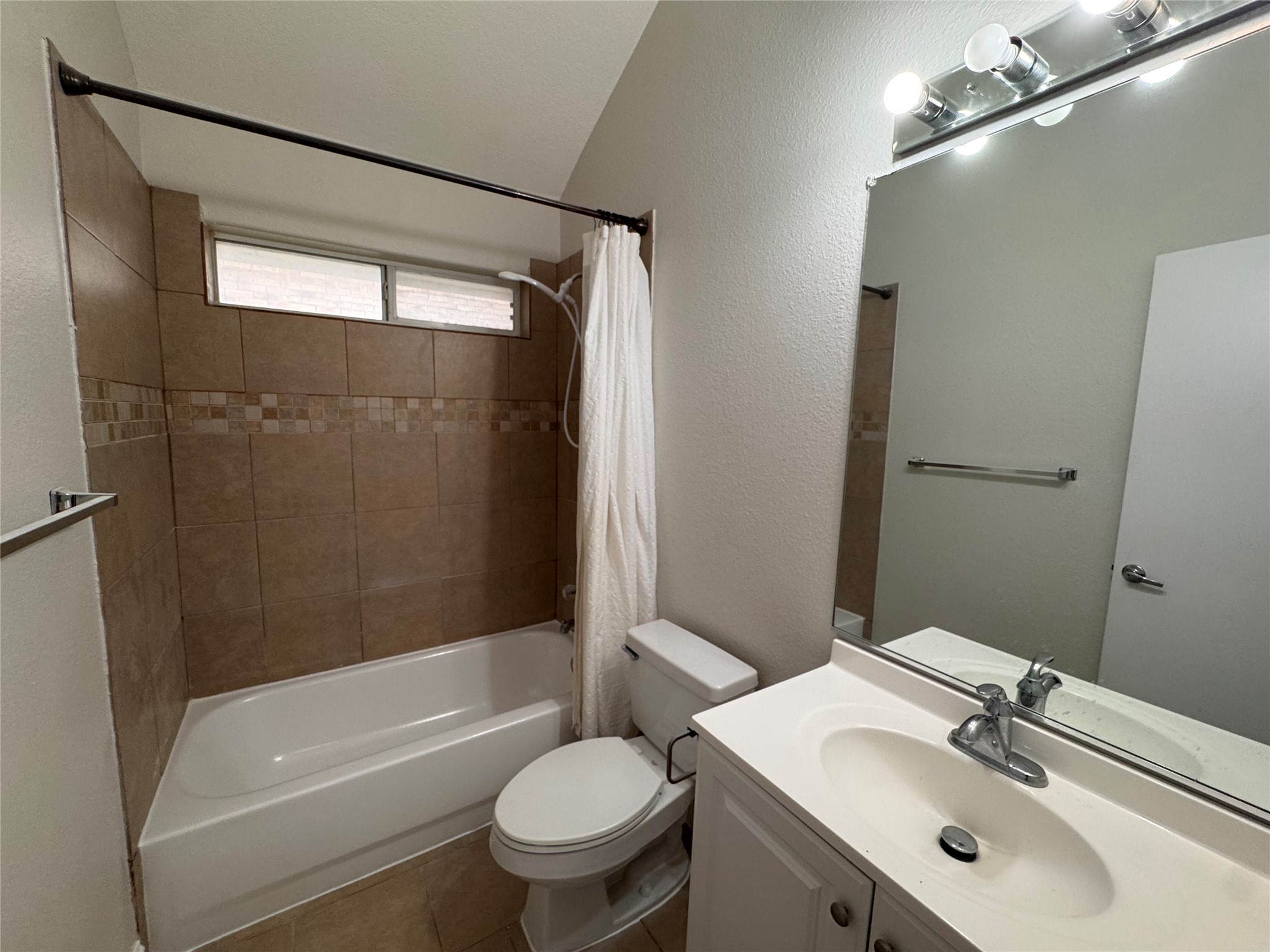 11313 Sunrise Lane