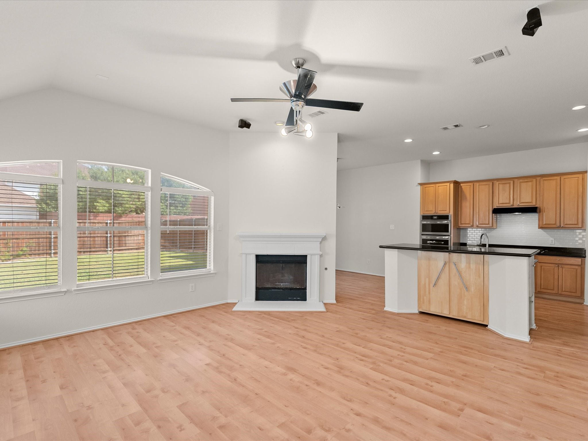 1420 Hudspeth Drive
