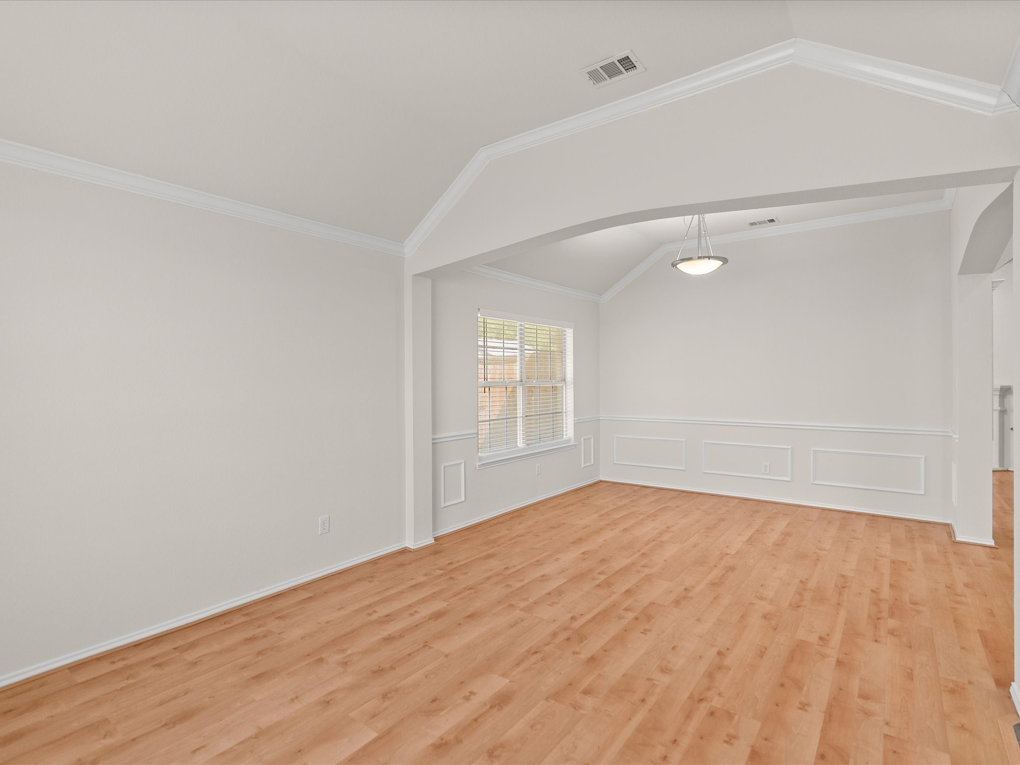 1420 Hudspeth Drive