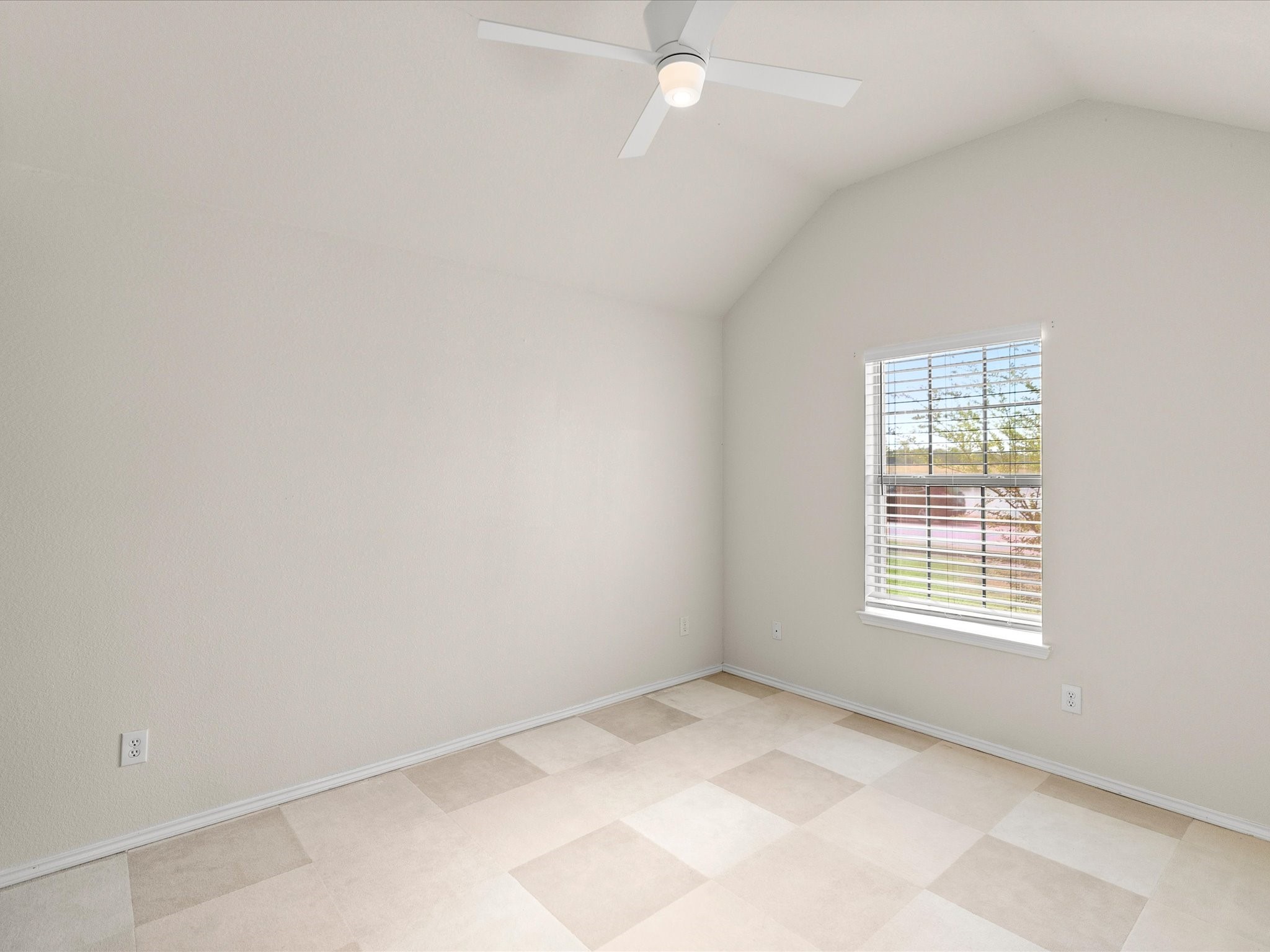 1420 Hudspeth Drive