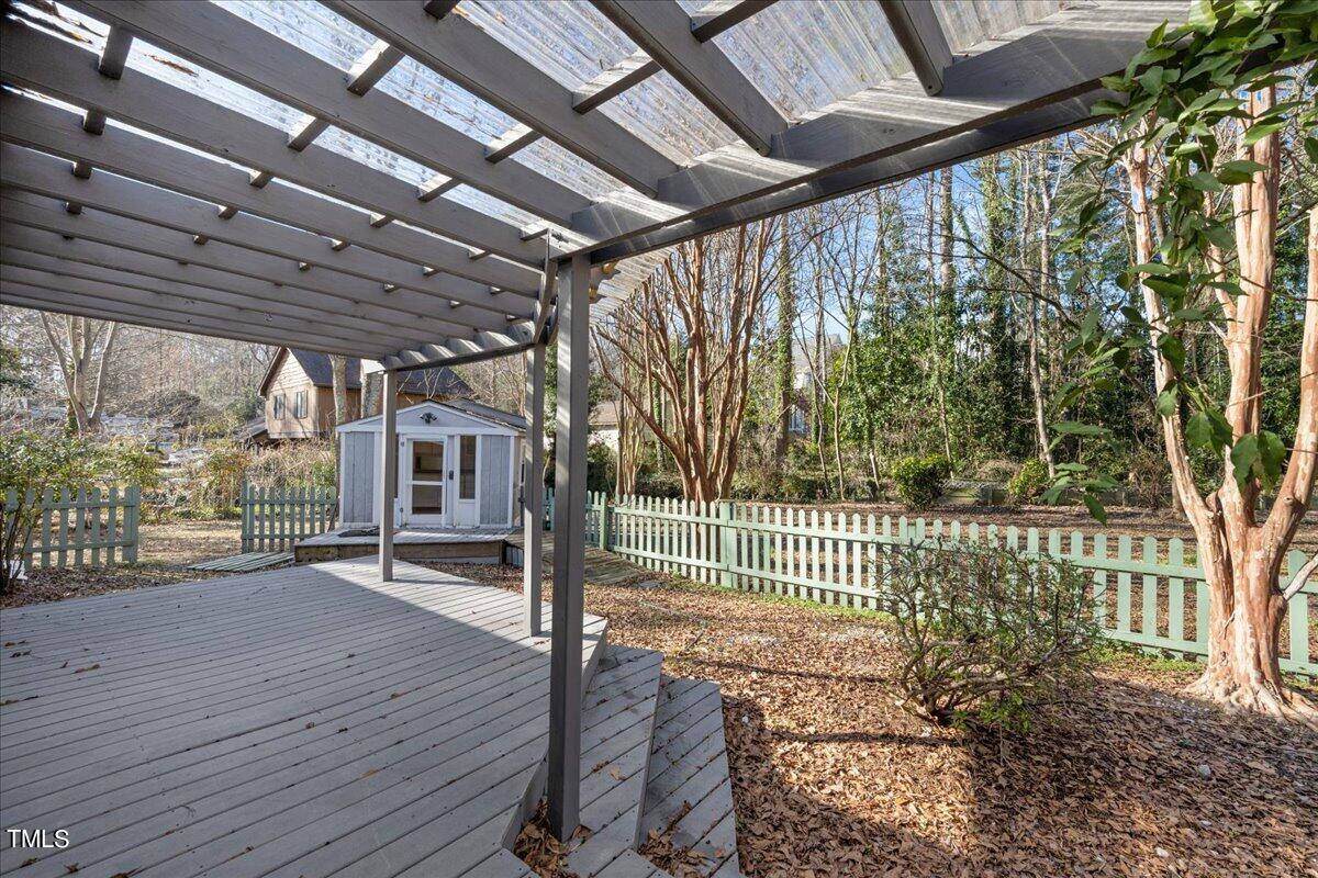 1418 Pineview Drive