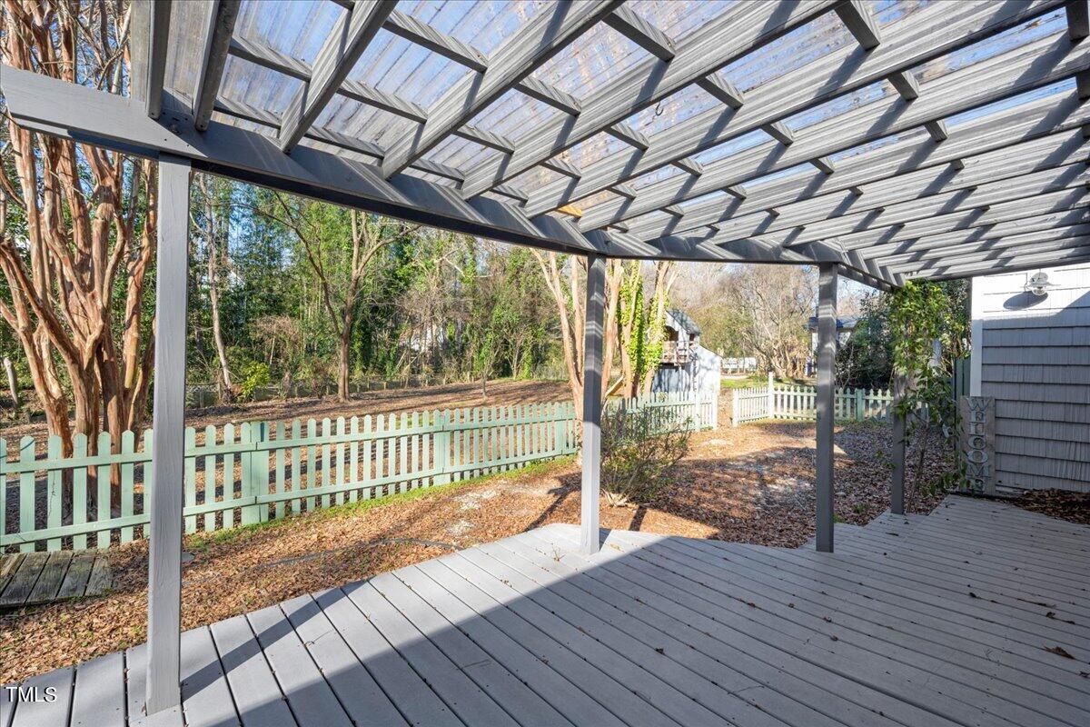 1418 Pineview Drive