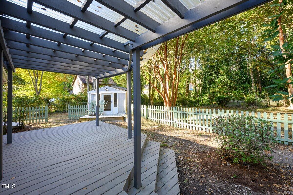 1418 Pineview Drive