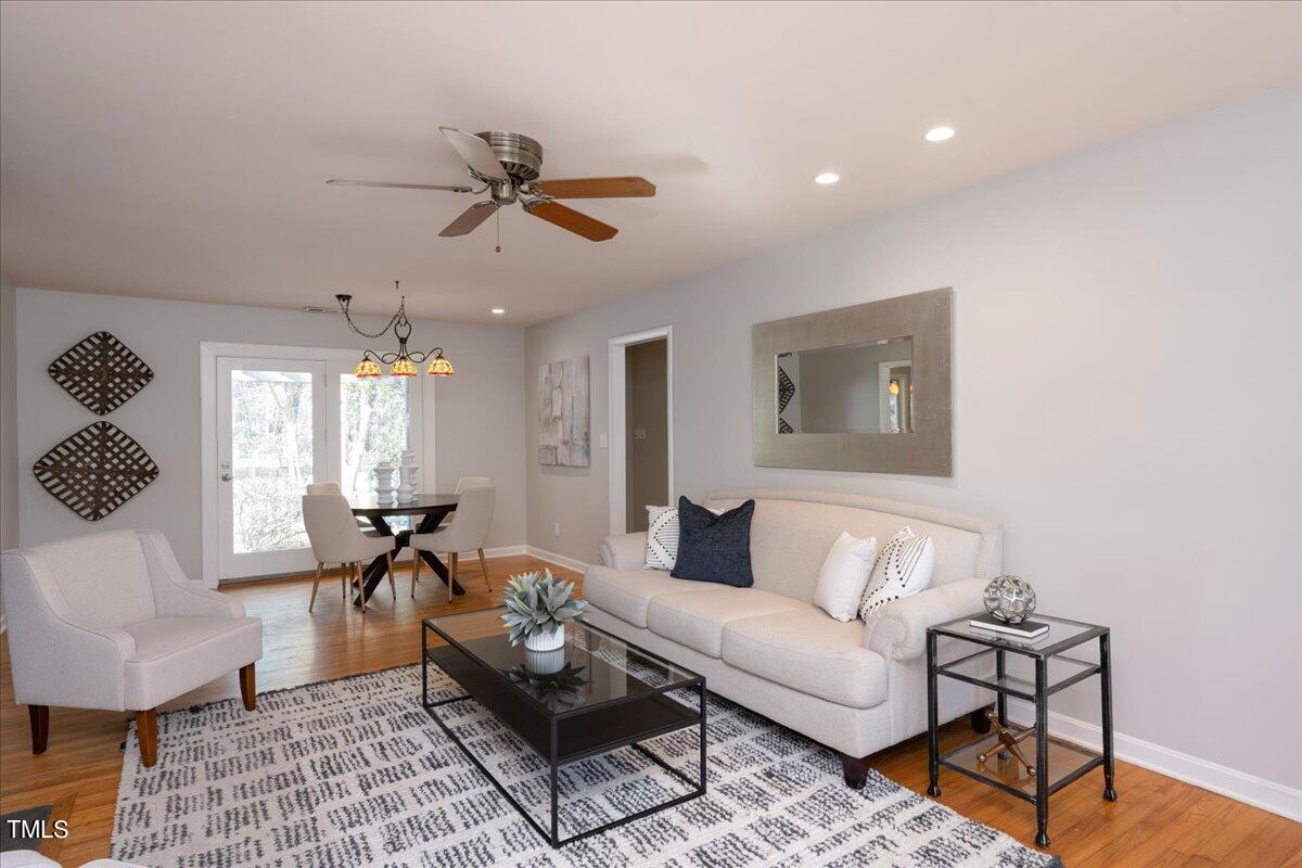 1418 Pineview Drive