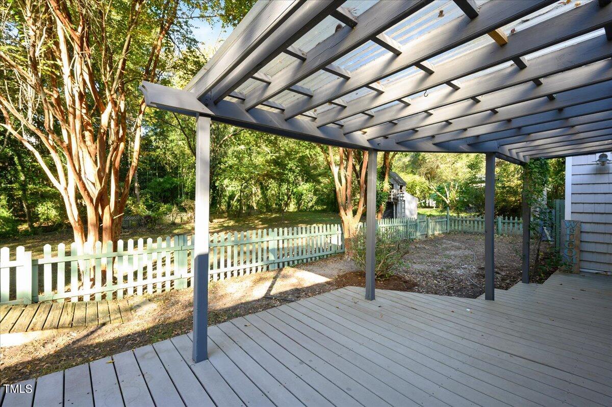 1418 Pineview Drive