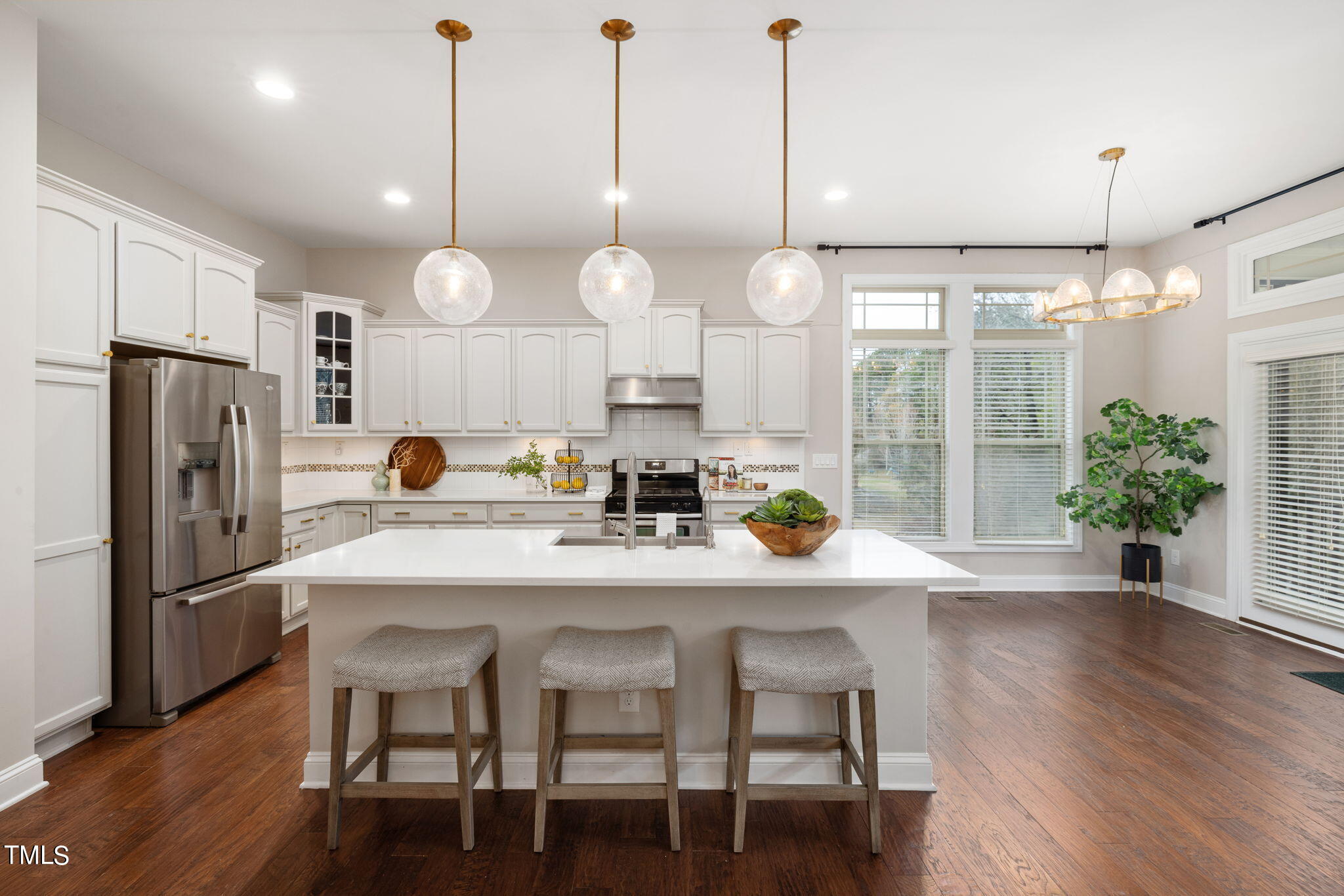 725 Weavers Ridge Drive