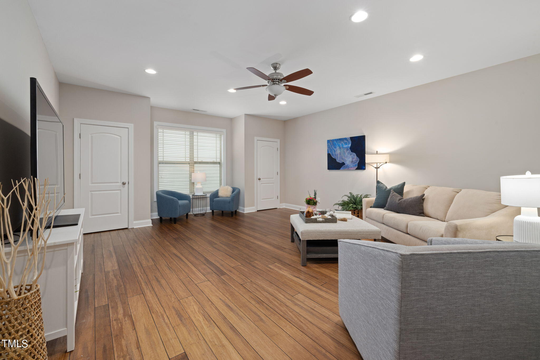 725 Weavers Ridge Drive