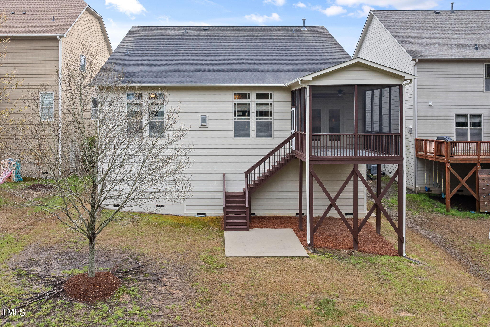 725 Weavers Ridge Drive