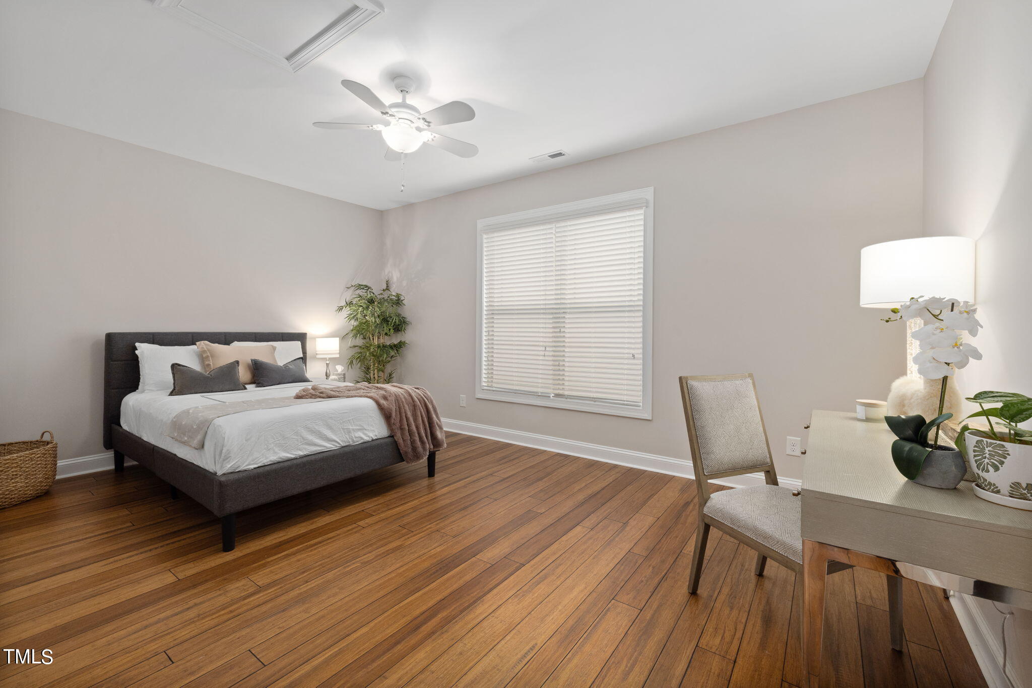 725 Weavers Ridge Drive