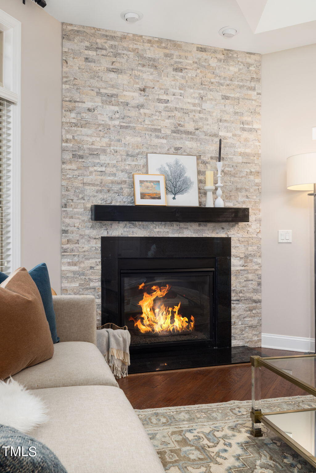 725 Weavers Ridge Drive