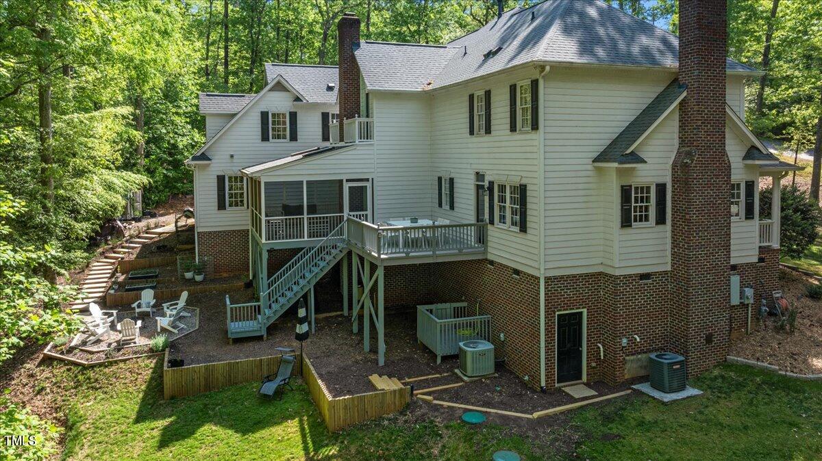 1517 Brightwater Court