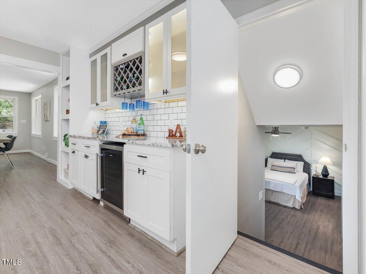 1124 Theresa Court