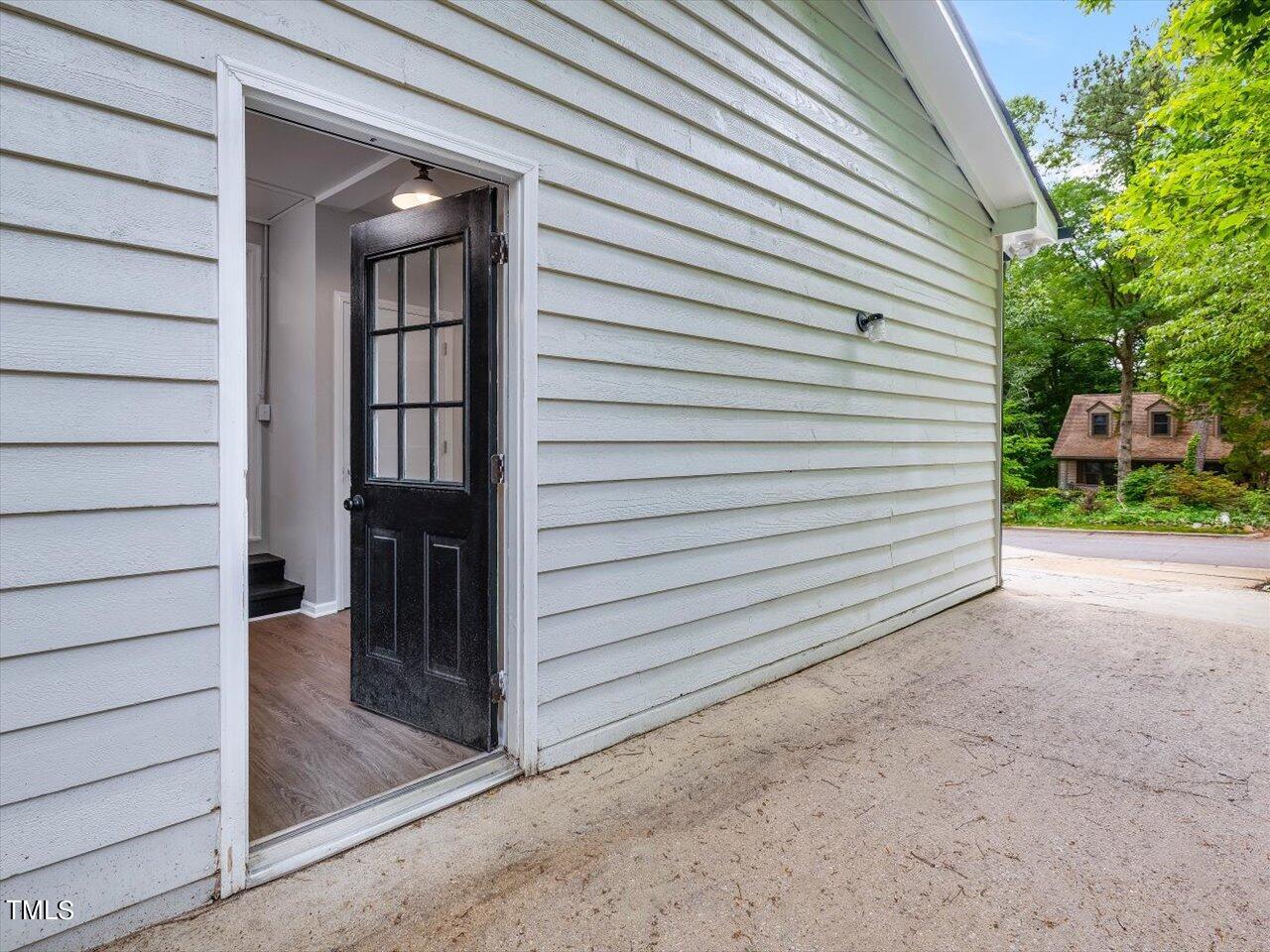 1124 Theresa Court